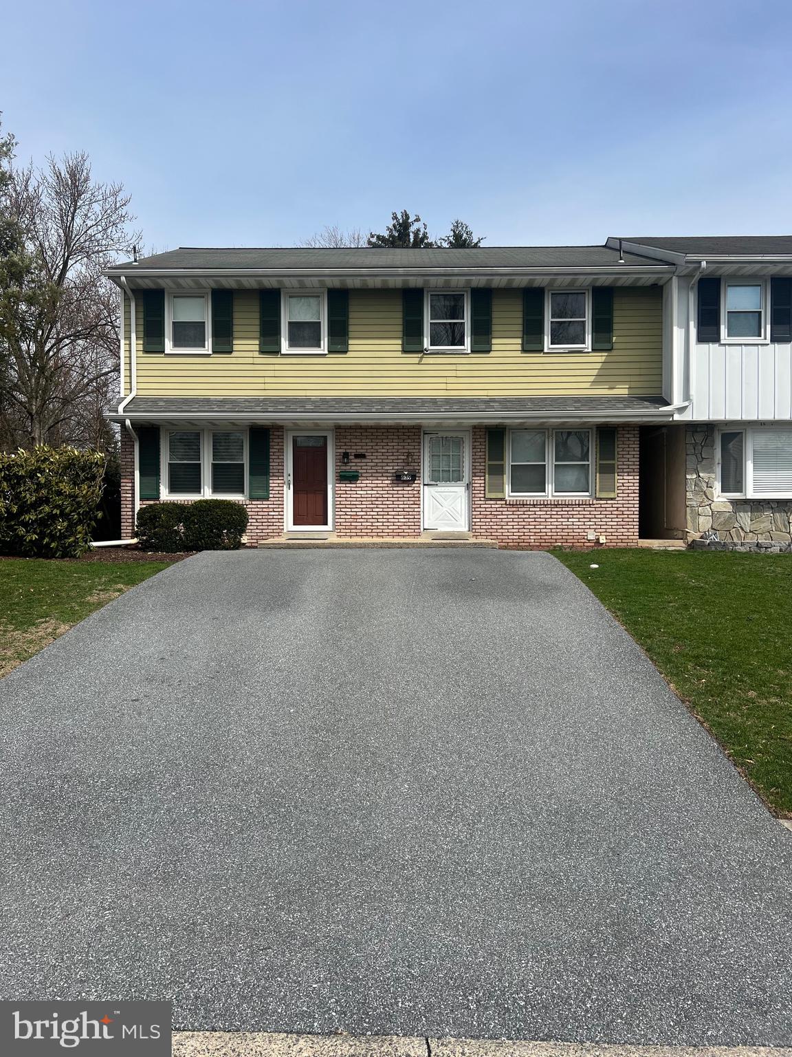 ELIZABETHTOWN BOROUGH - Residential