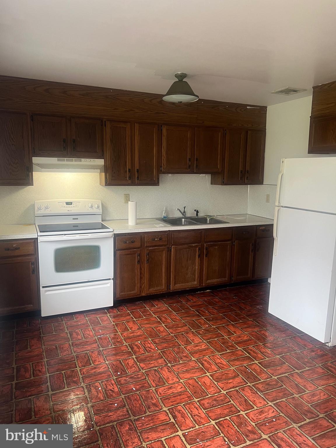 ELIZABETHTOWN BOROUGH - Residential