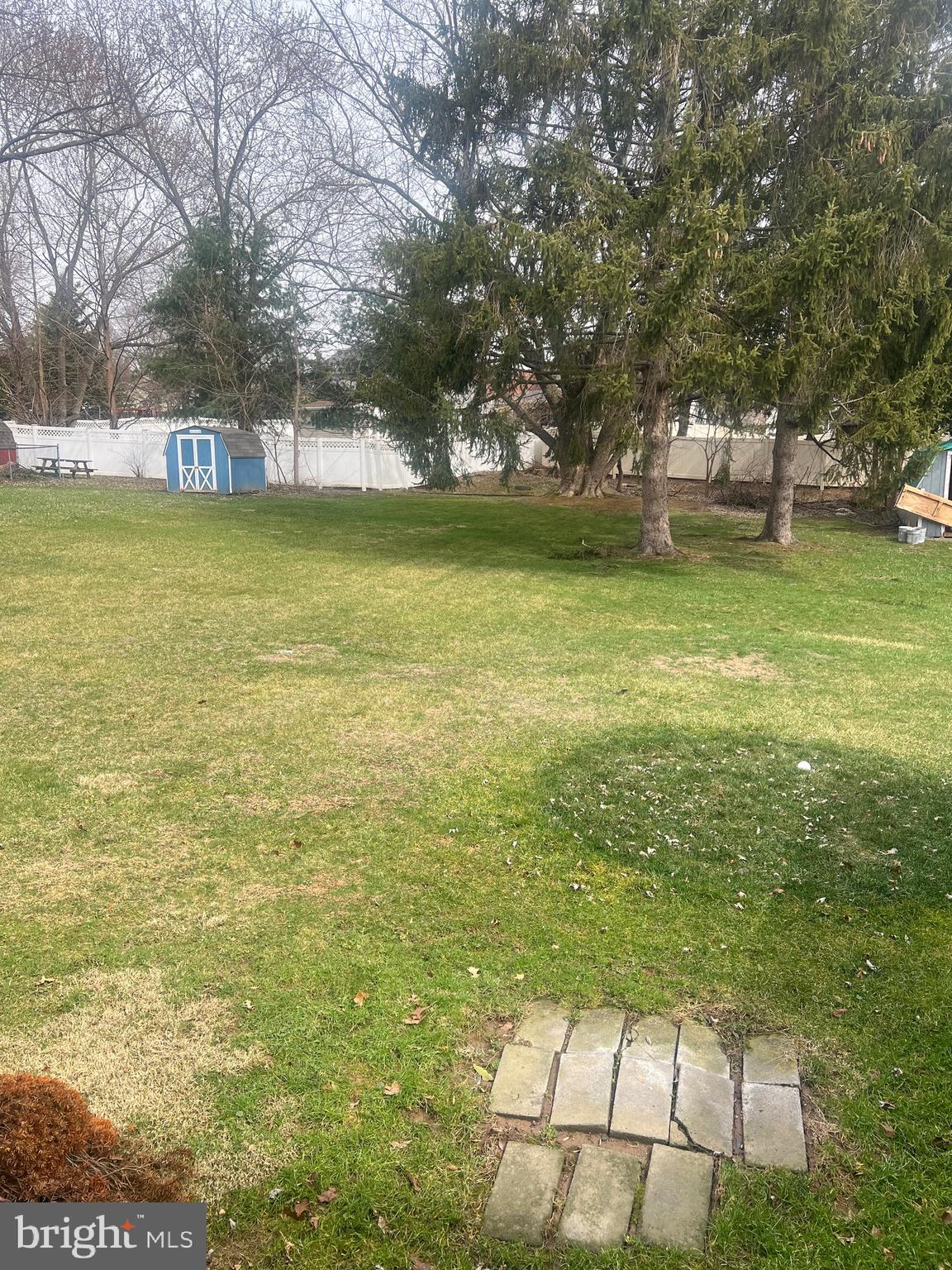 ELIZABETHTOWN BOROUGH - Residential