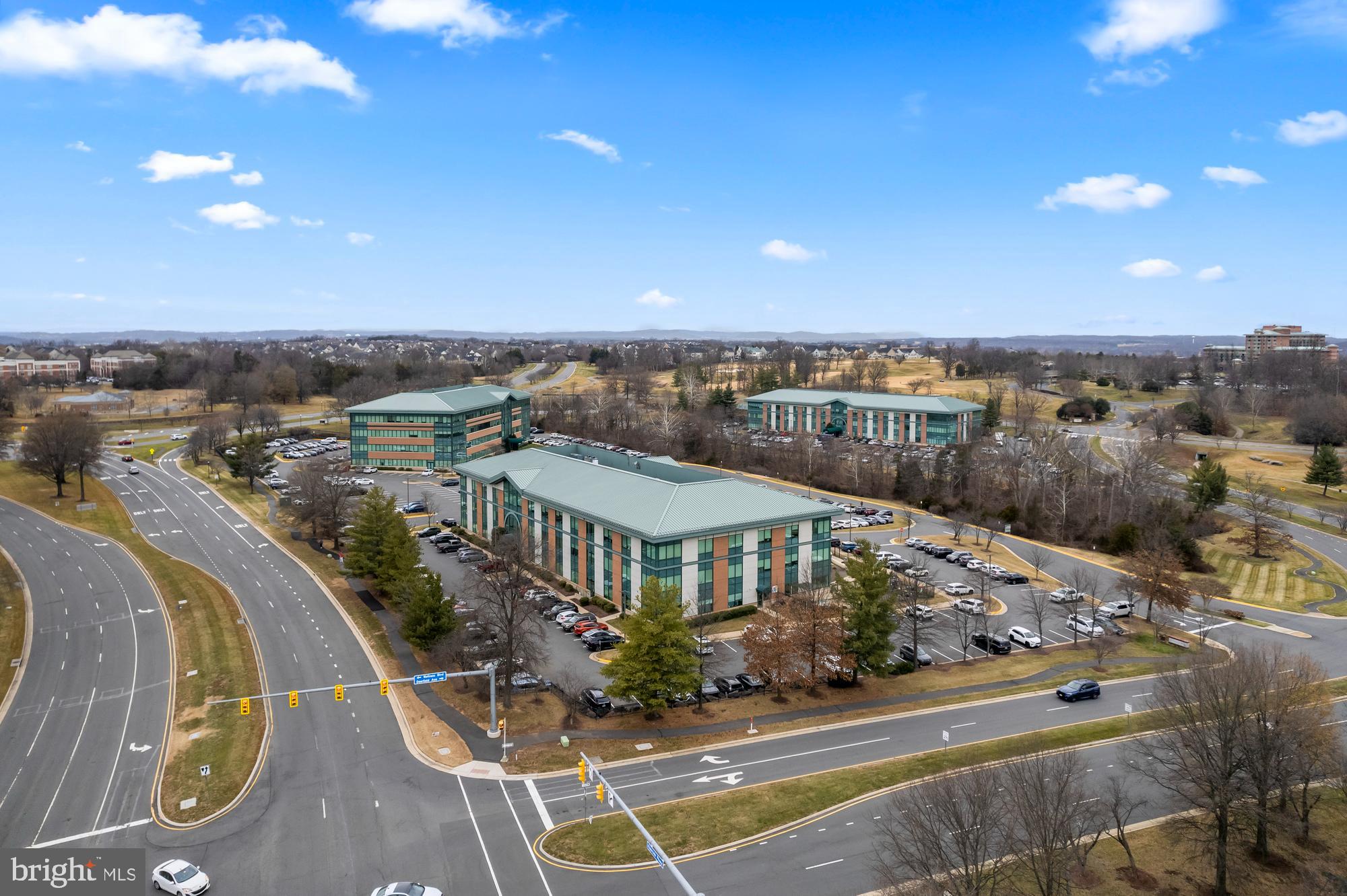 19455 DEERFIELD AVENUE 310