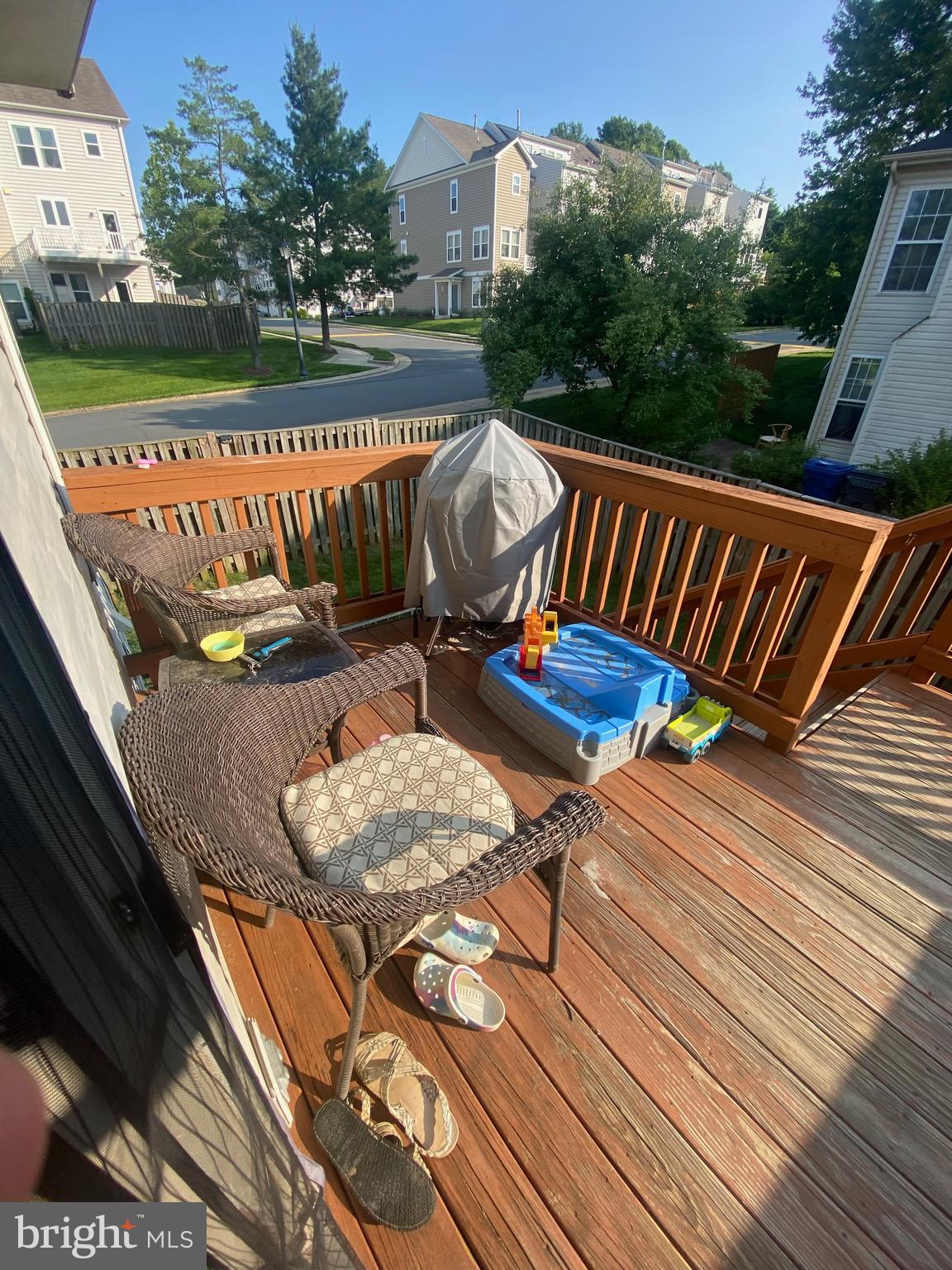 RIVERSIDE VILLAGES - Residential Lease