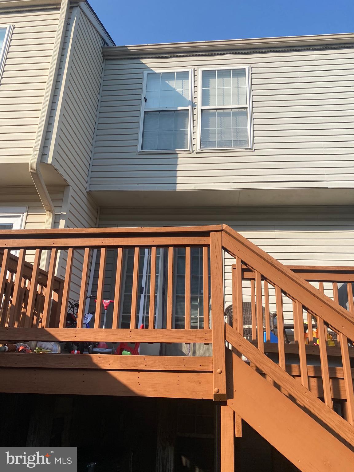 RIVERSIDE VILLAGES - Residential Lease