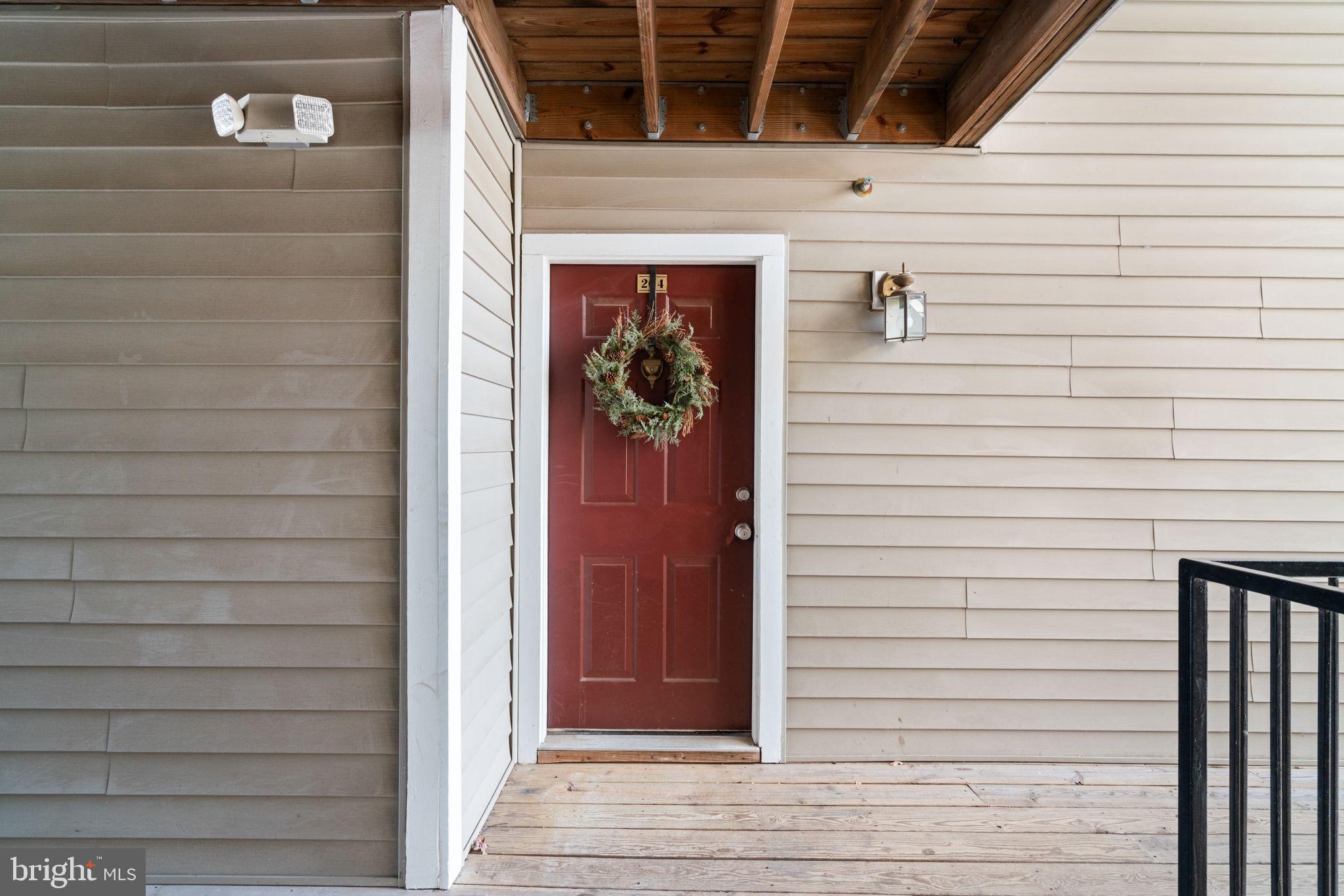 STRATFORD CONDOS - Residential