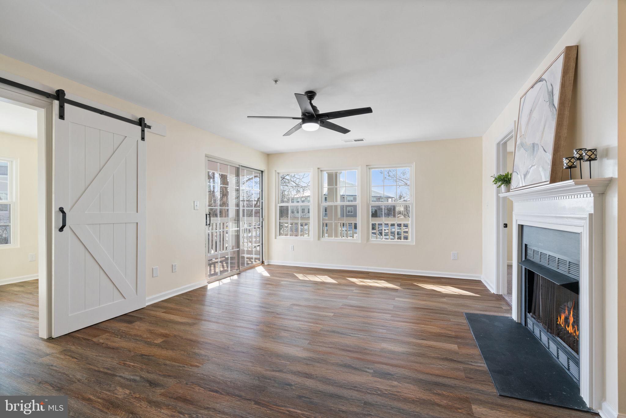 STRATFORD CONDOS - Residential