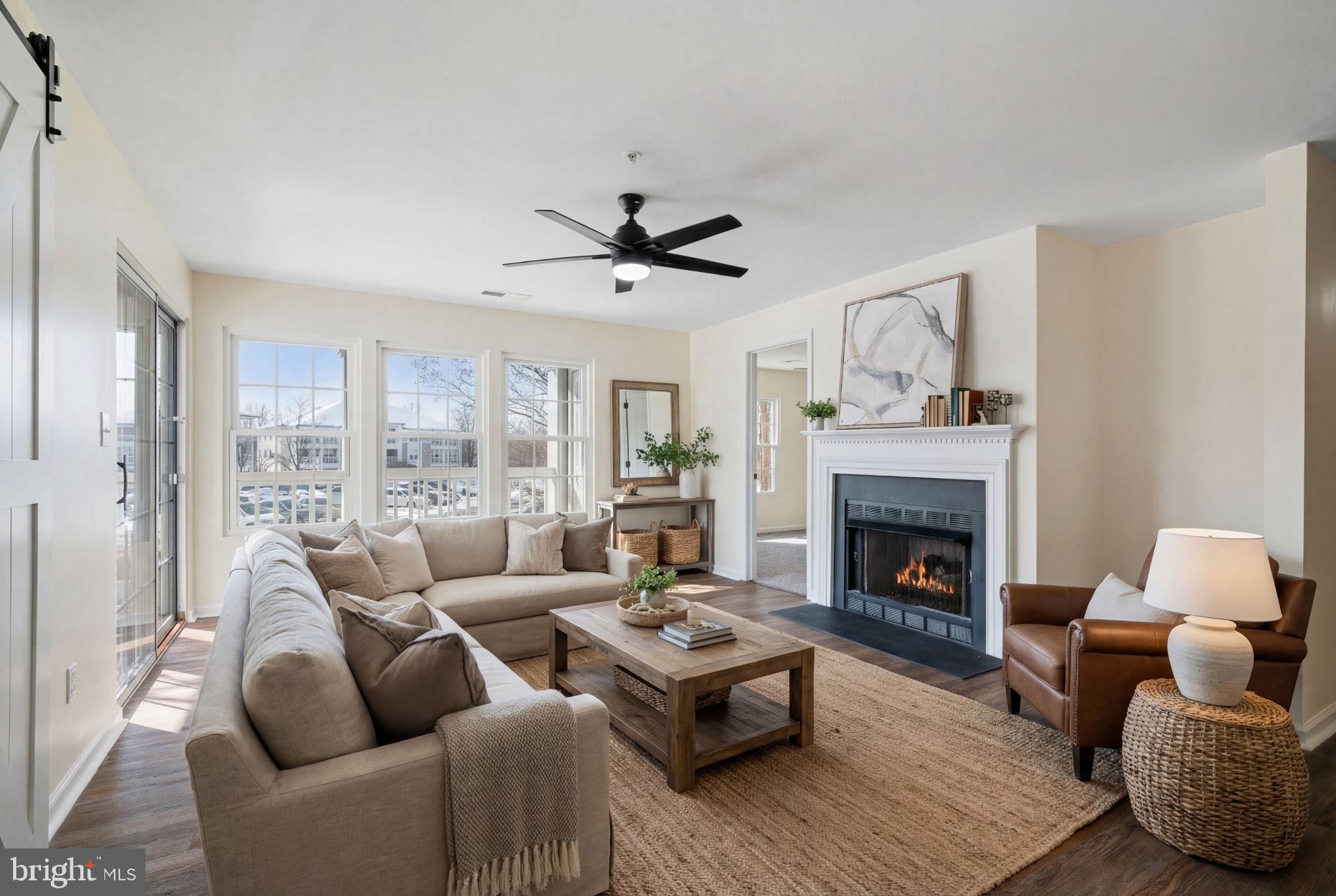 STRATFORD CONDOS - Residential