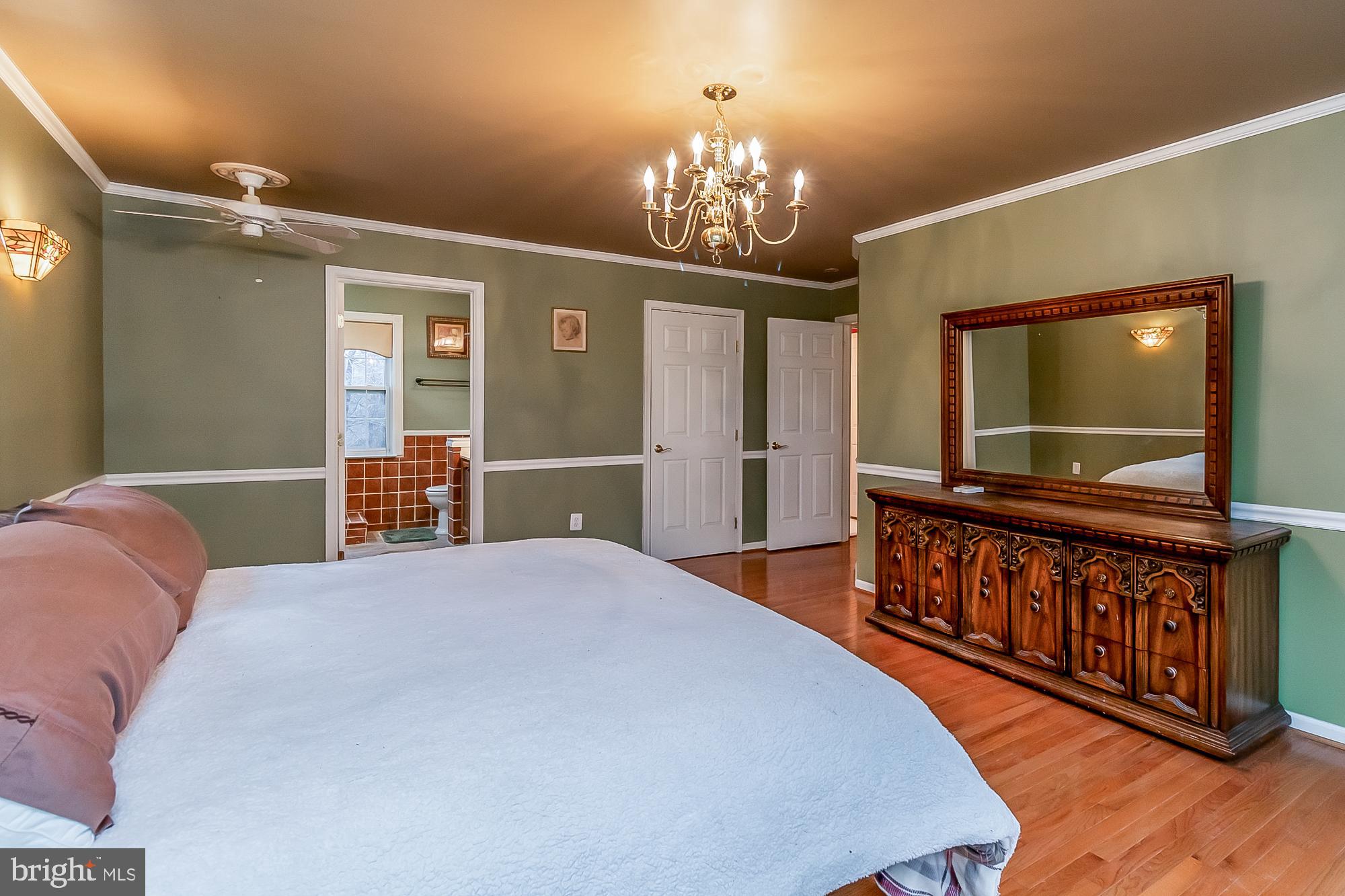 VILLAGE OF BYNUM RUN - Residential