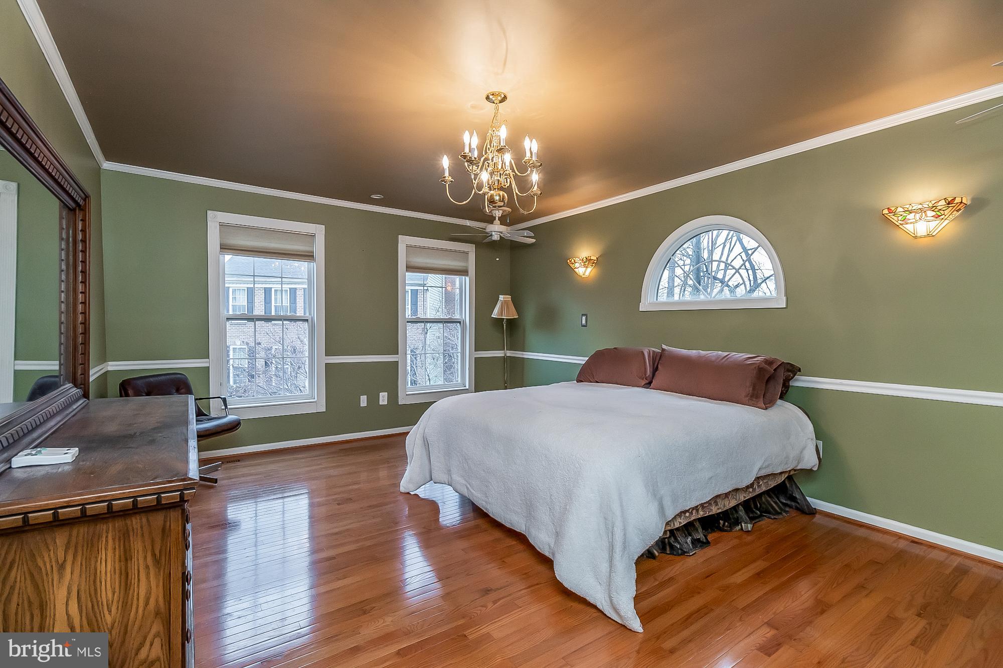 VILLAGE OF BYNUM RUN - Residential