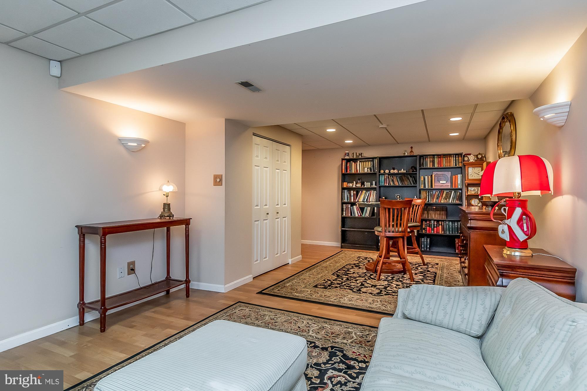 VILLAGE OF BYNUM RUN - Residential