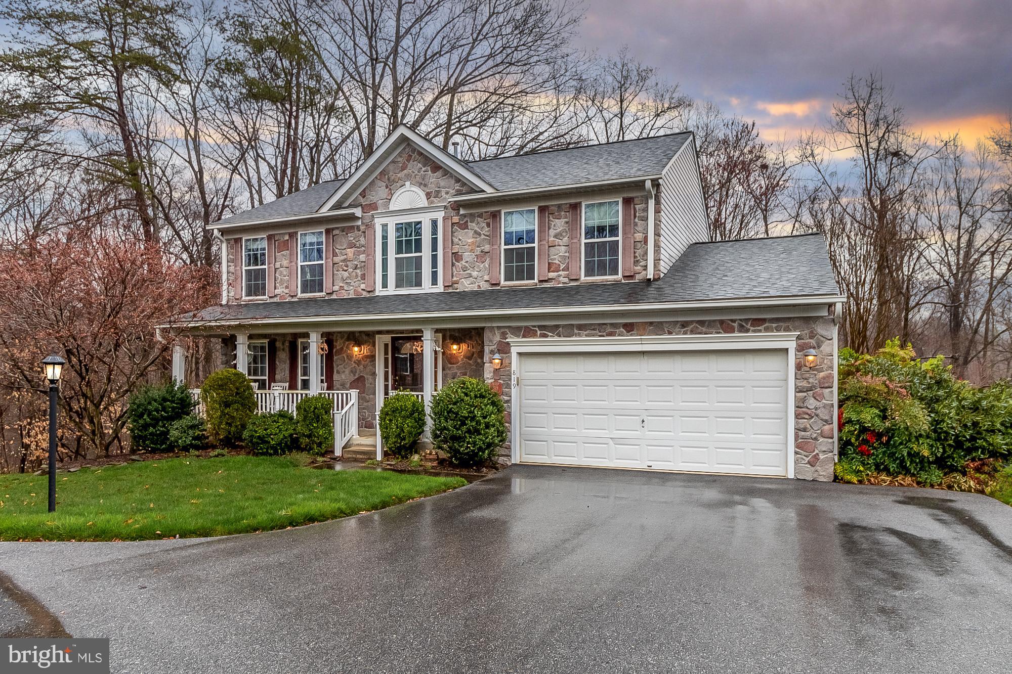 VILLAGE OF BYNUM RUN - Residential