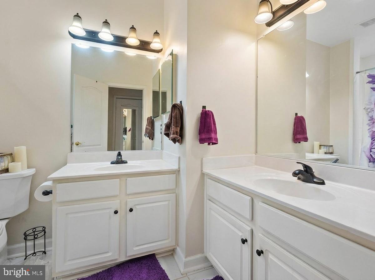 RUSSETT - Residential