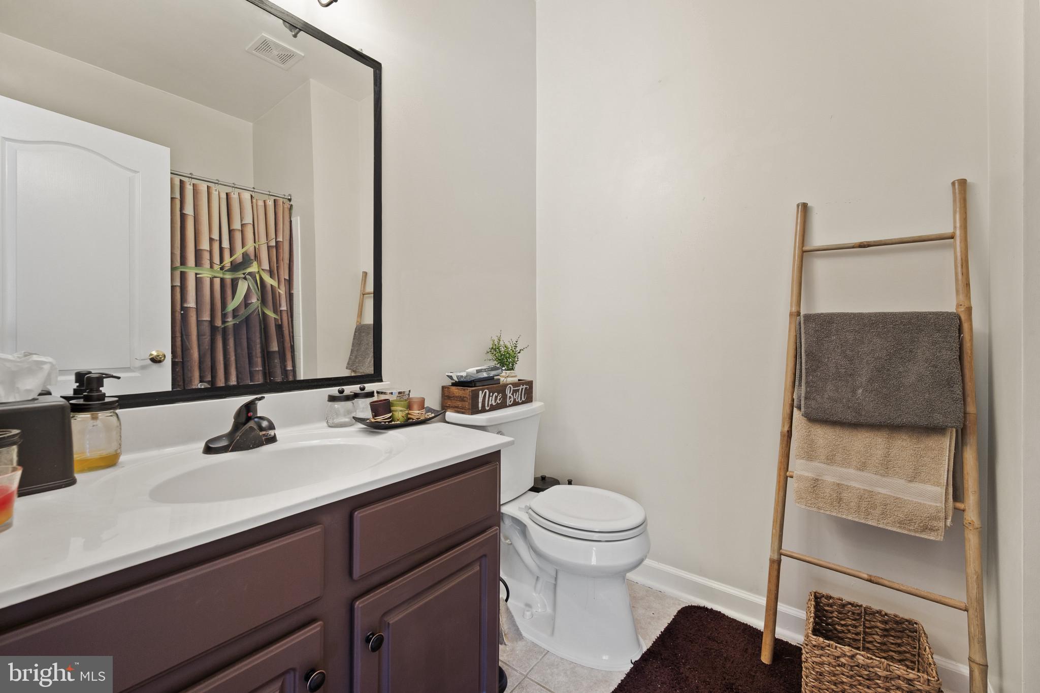 RUSSETT - Residential