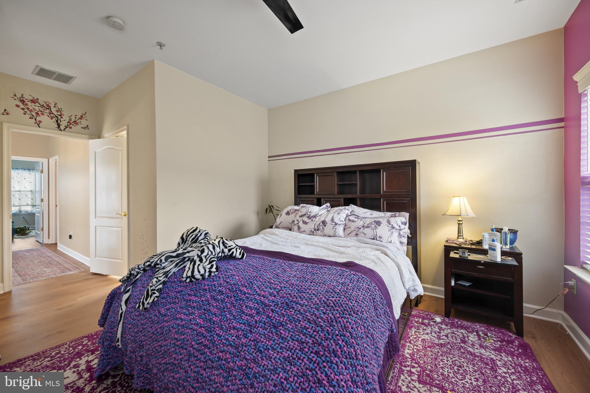 RUSSETT - Residential