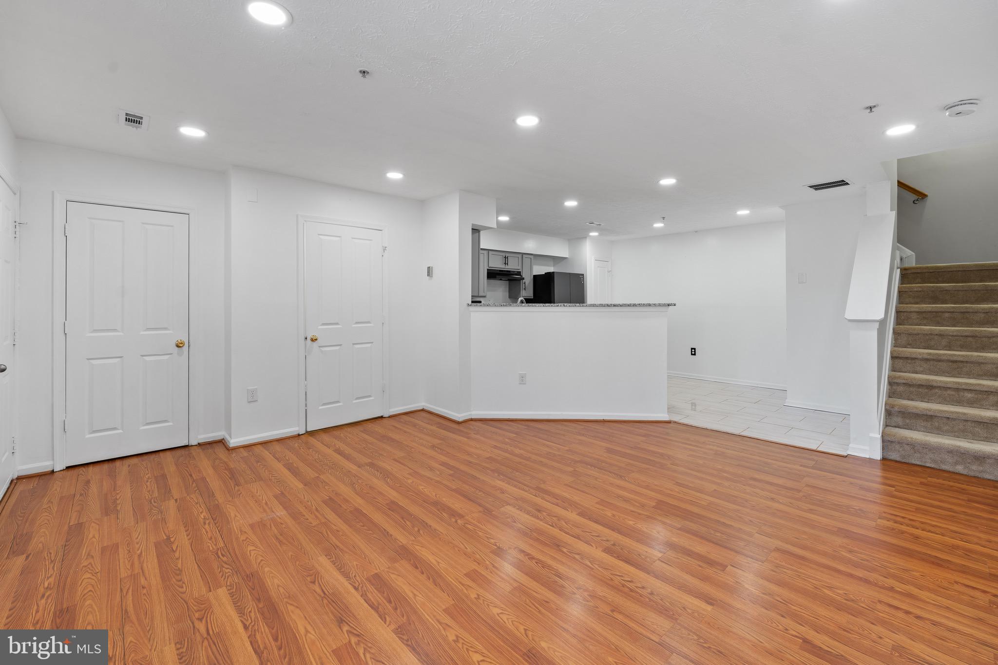 QUAIL RUN SOUTH - Residential Lease