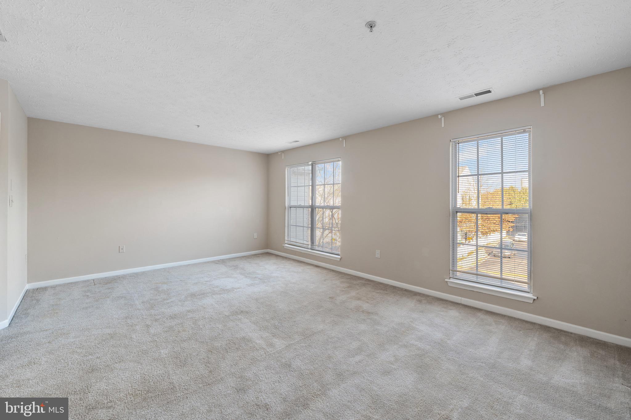 QUAIL RUN SOUTH - Residential Lease