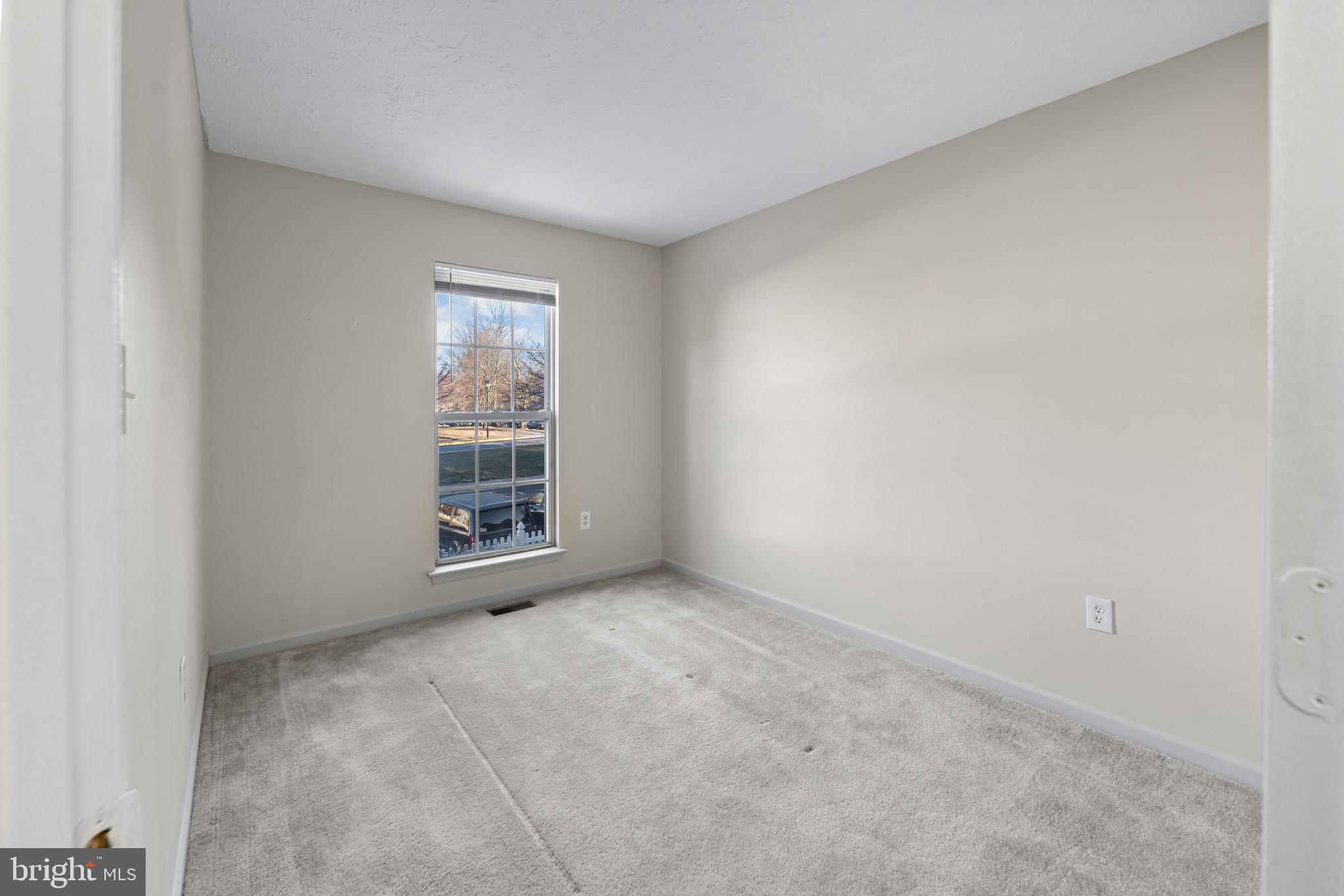 QUAIL RUN SOUTH - Residential Lease