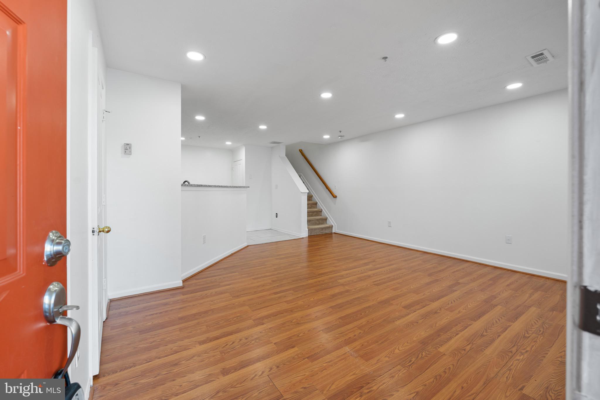 QUAIL RUN SOUTH - Residential Lease