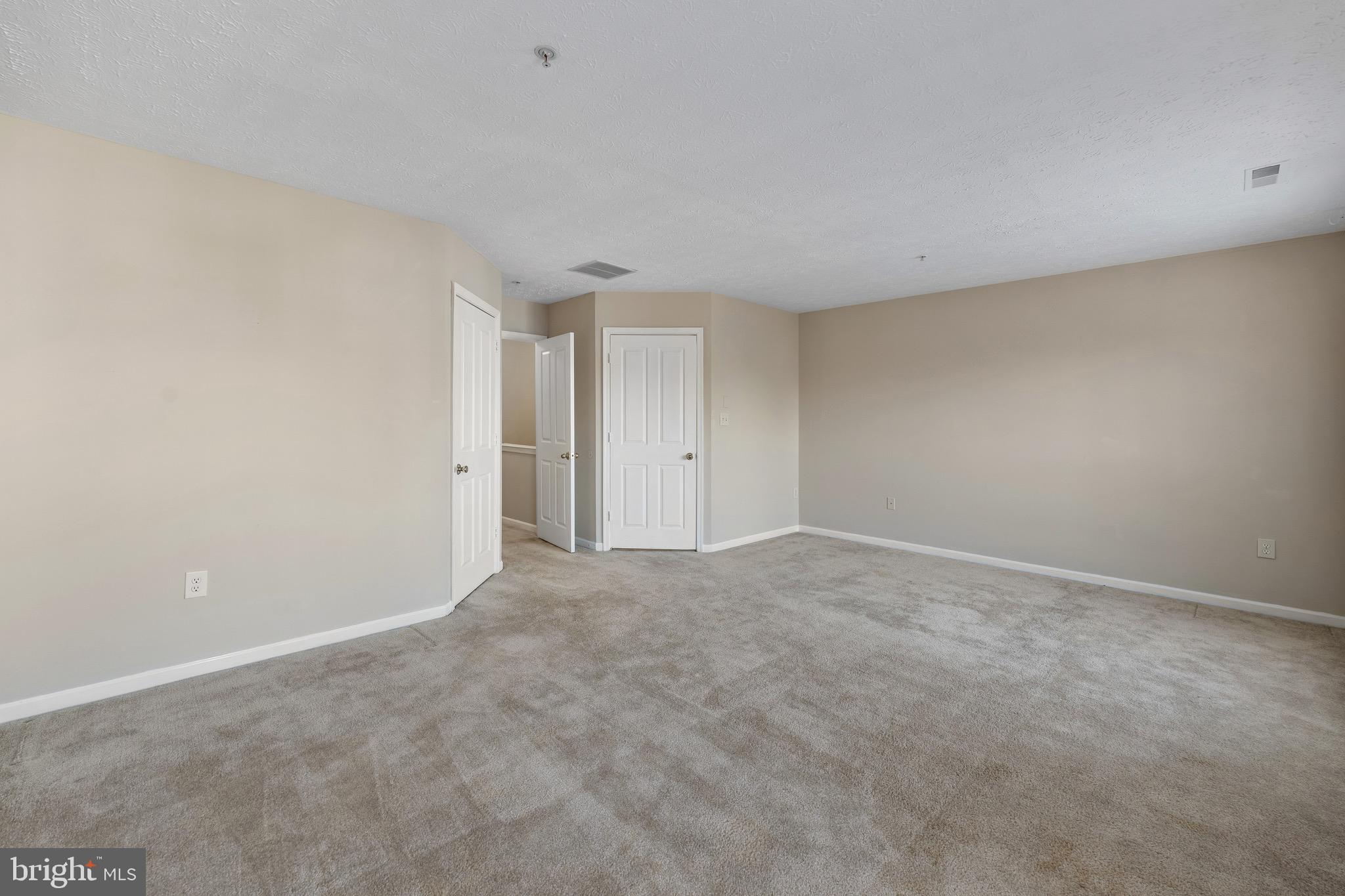 QUAIL RUN SOUTH - Residential Lease