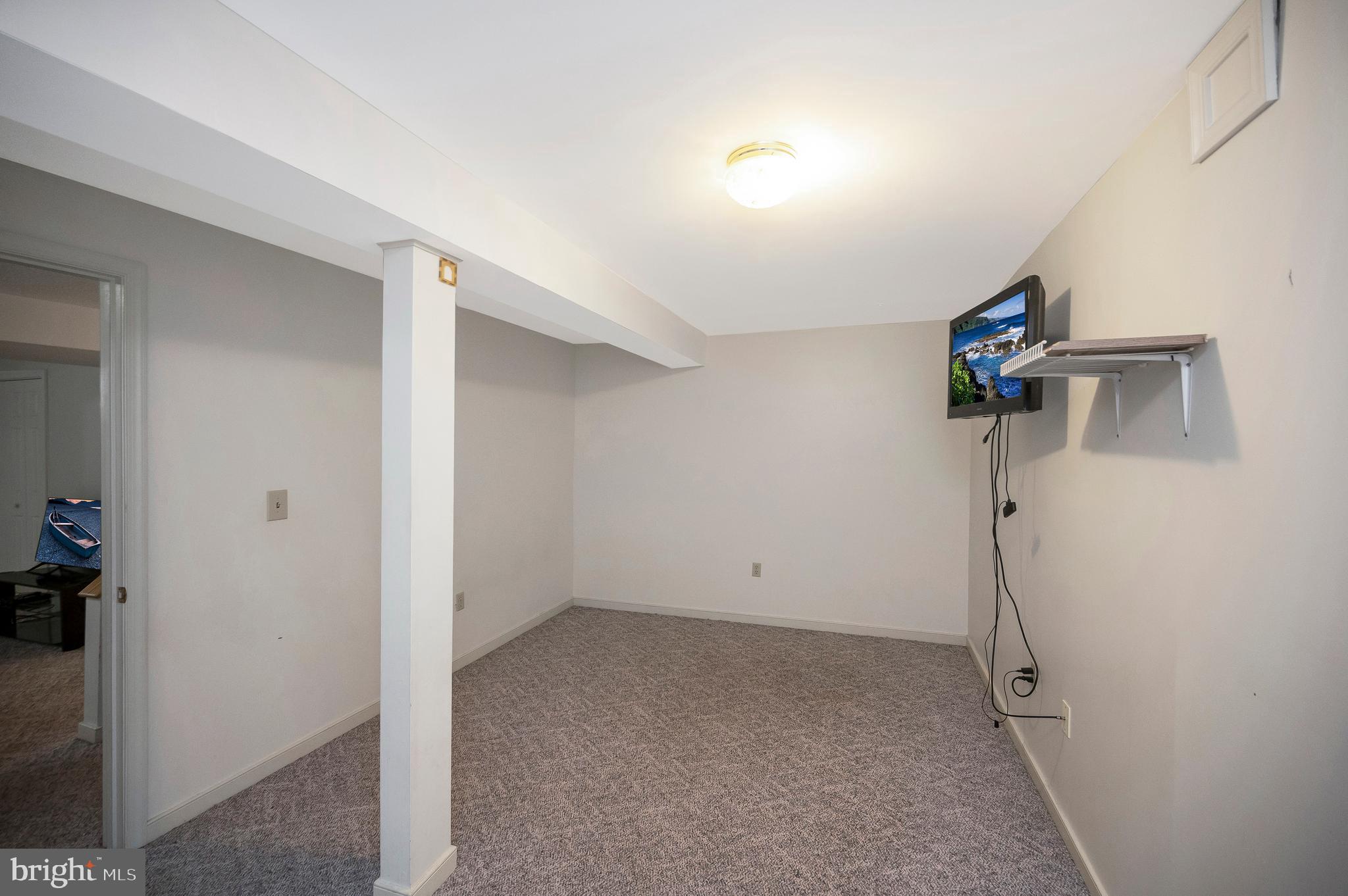 EDEN ESTATES - Residential