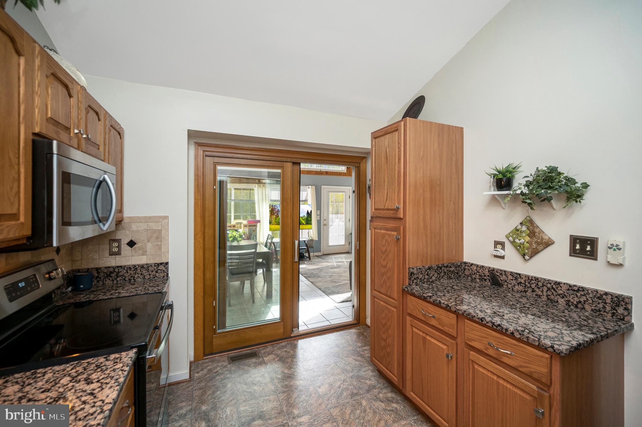 EDEN ESTATES - Residential