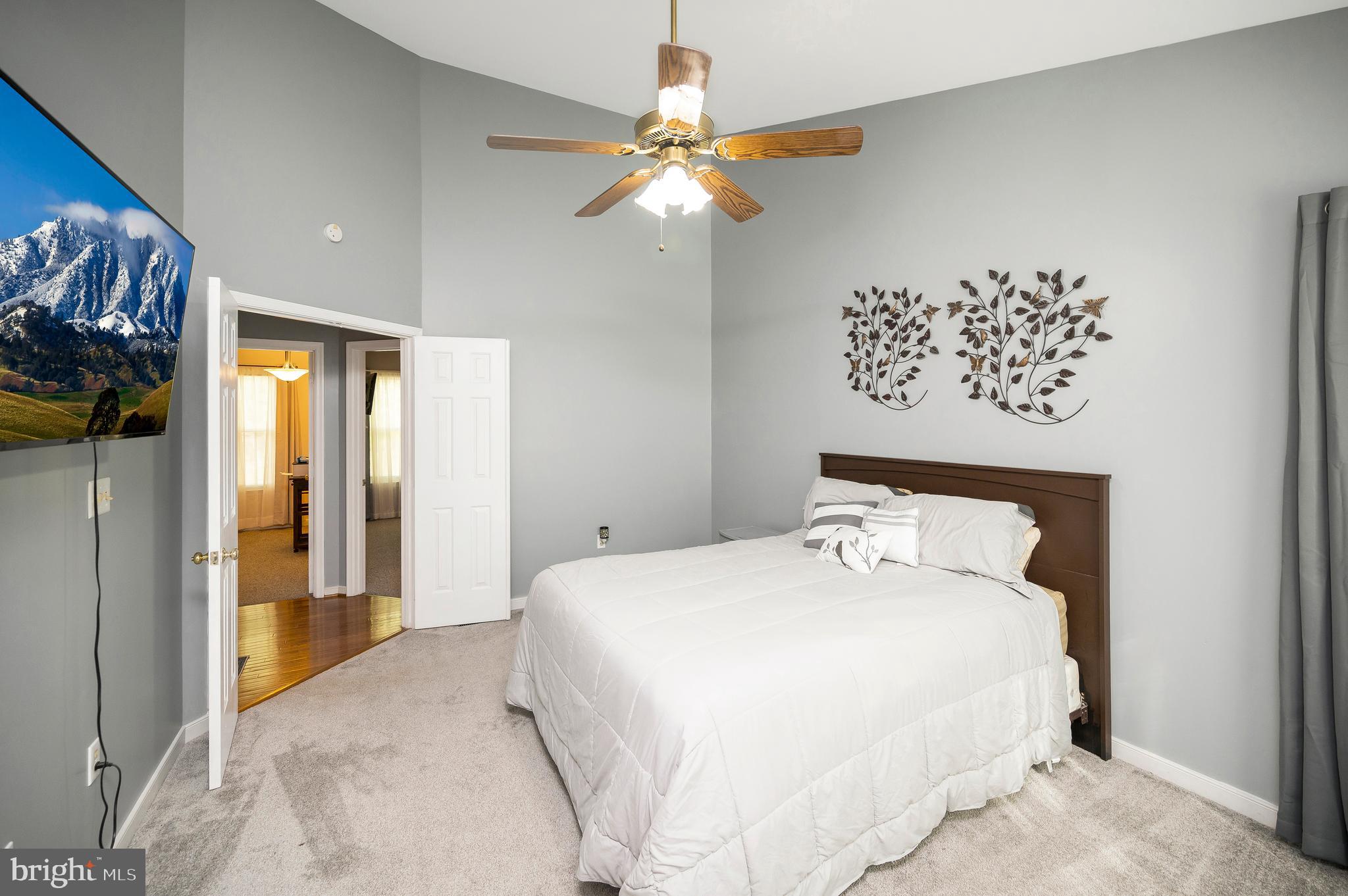 EDEN ESTATES - Residential