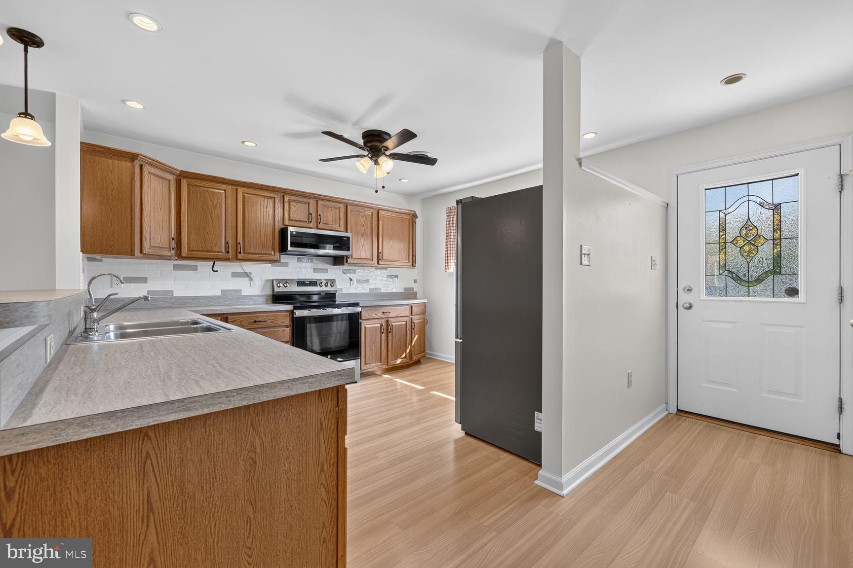 306 WINDING OAK DRIVE