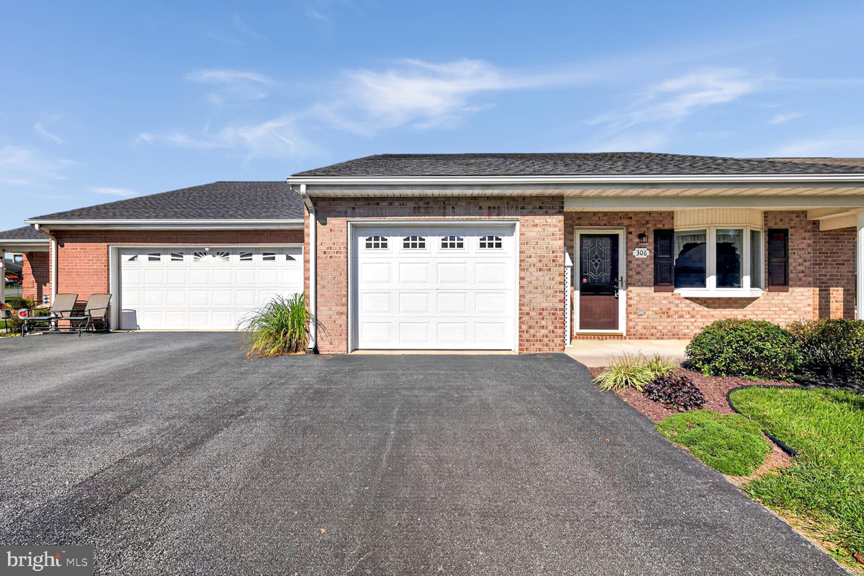 306 WINDING OAK DRIVE