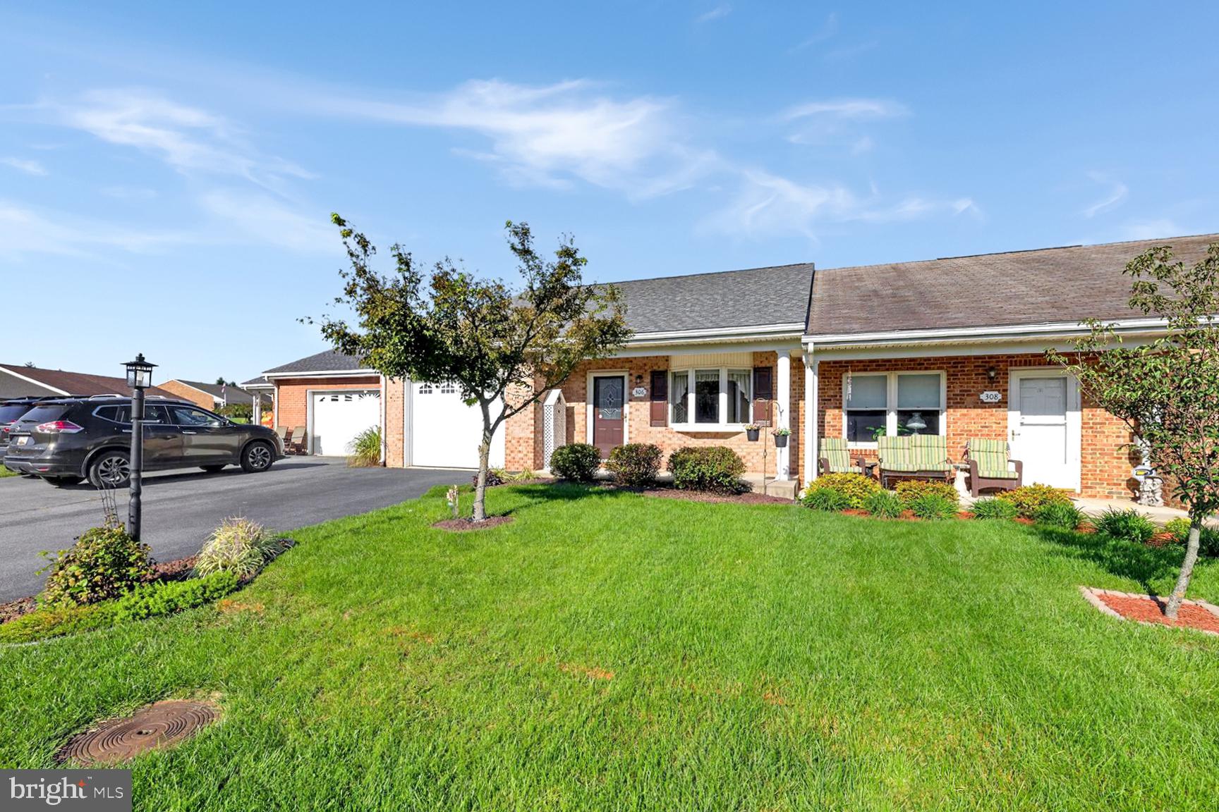 306 WINDING OAK DRIVE