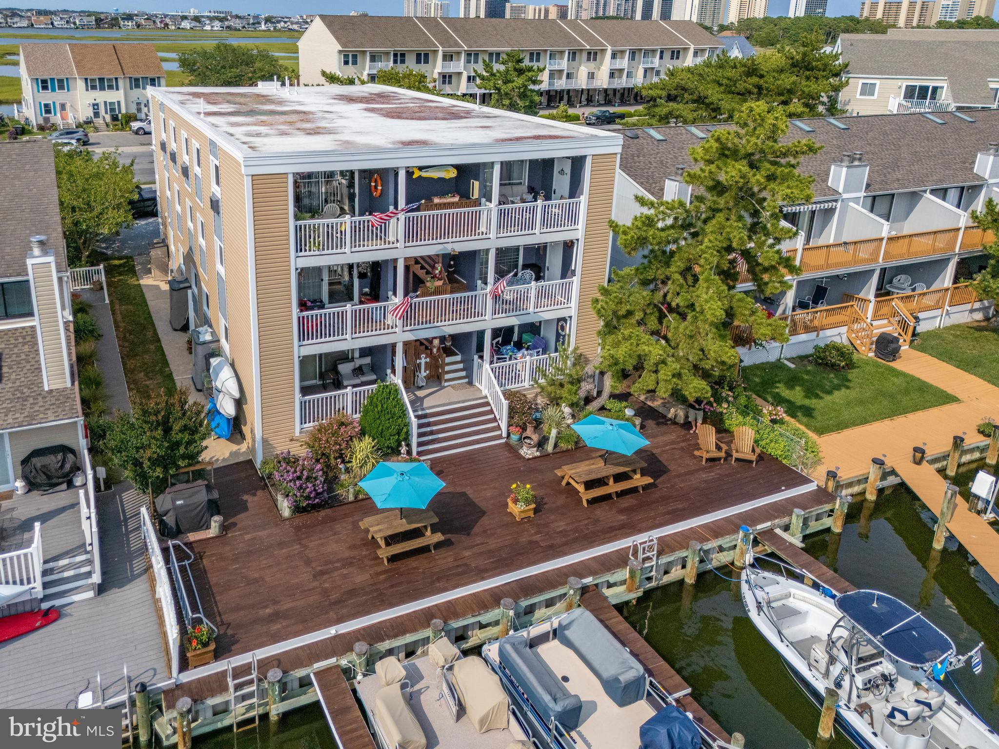 LITTLE SALISBURY - Residential