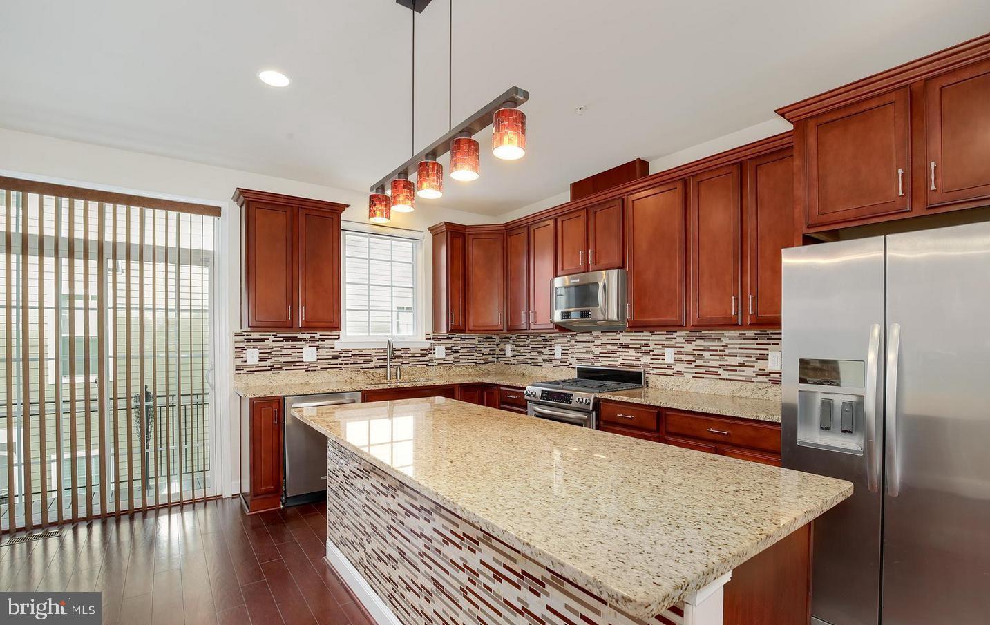 TOWSON GREEN - Residential Lease