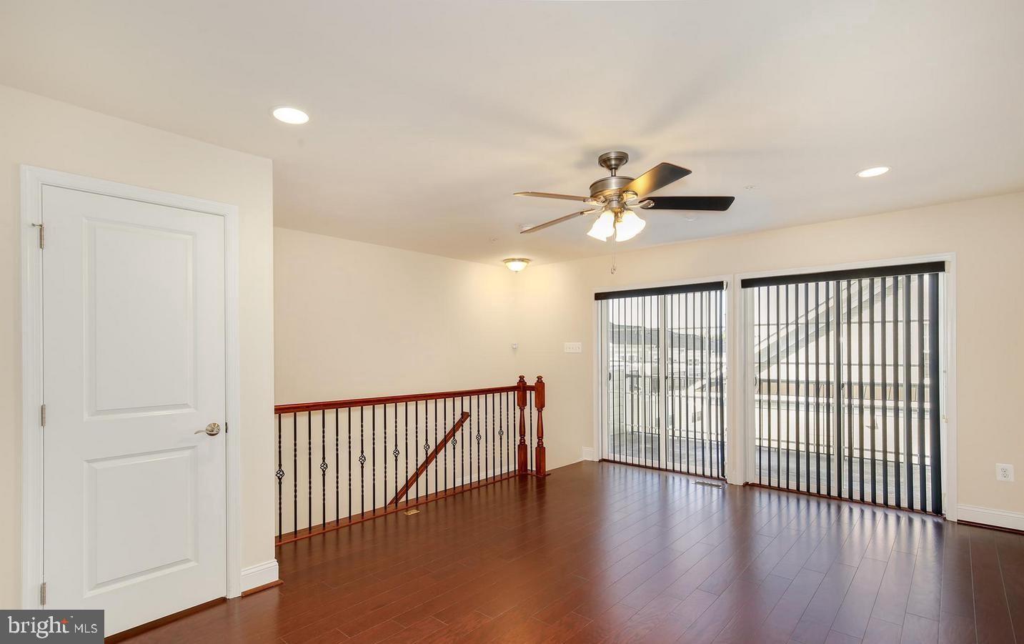 TOWSON GREEN - Residential Lease