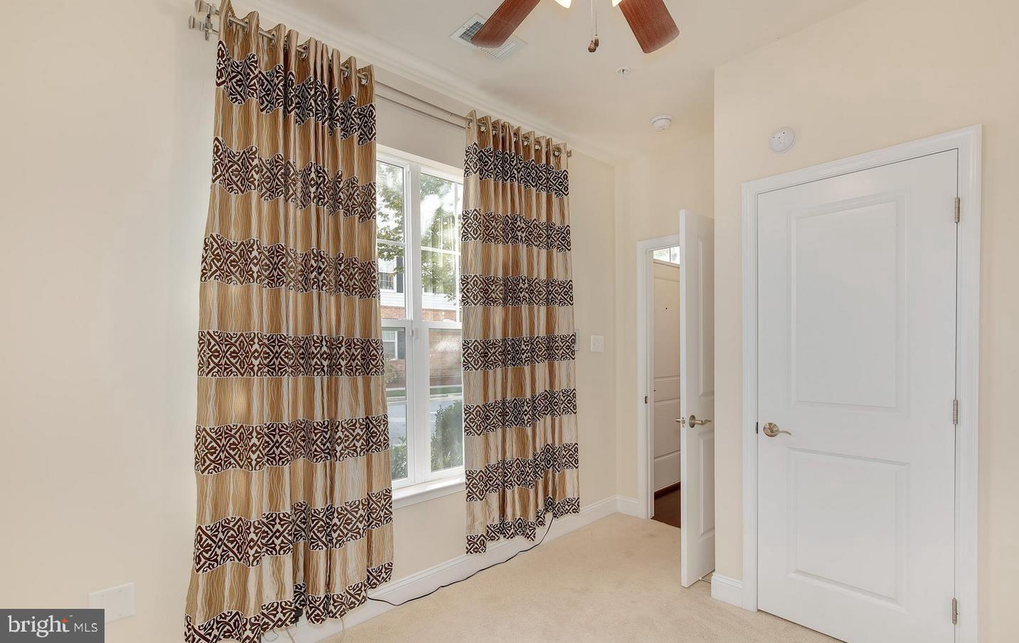 TOWSON GREEN - Residential Lease