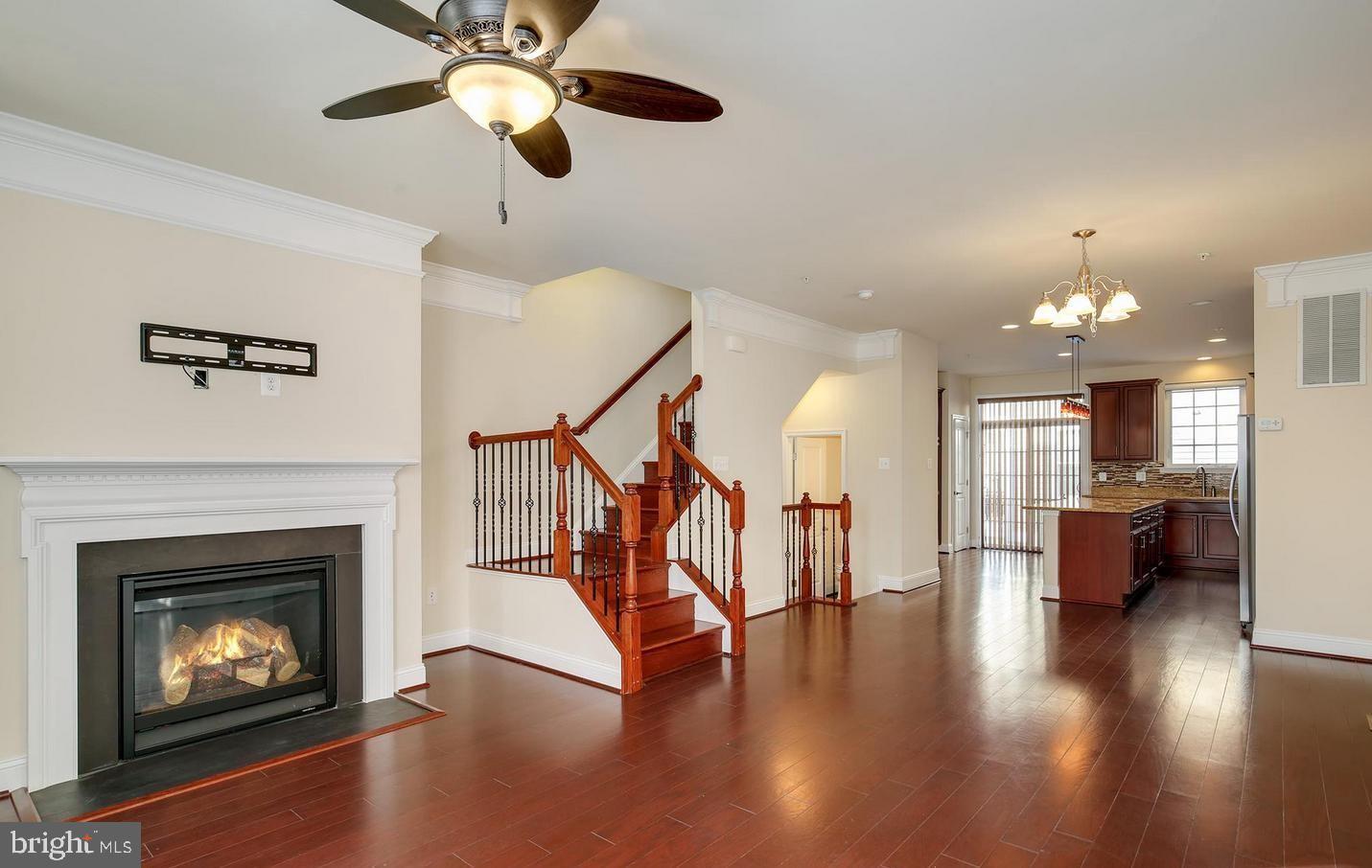 TOWSON GREEN - Residential Lease