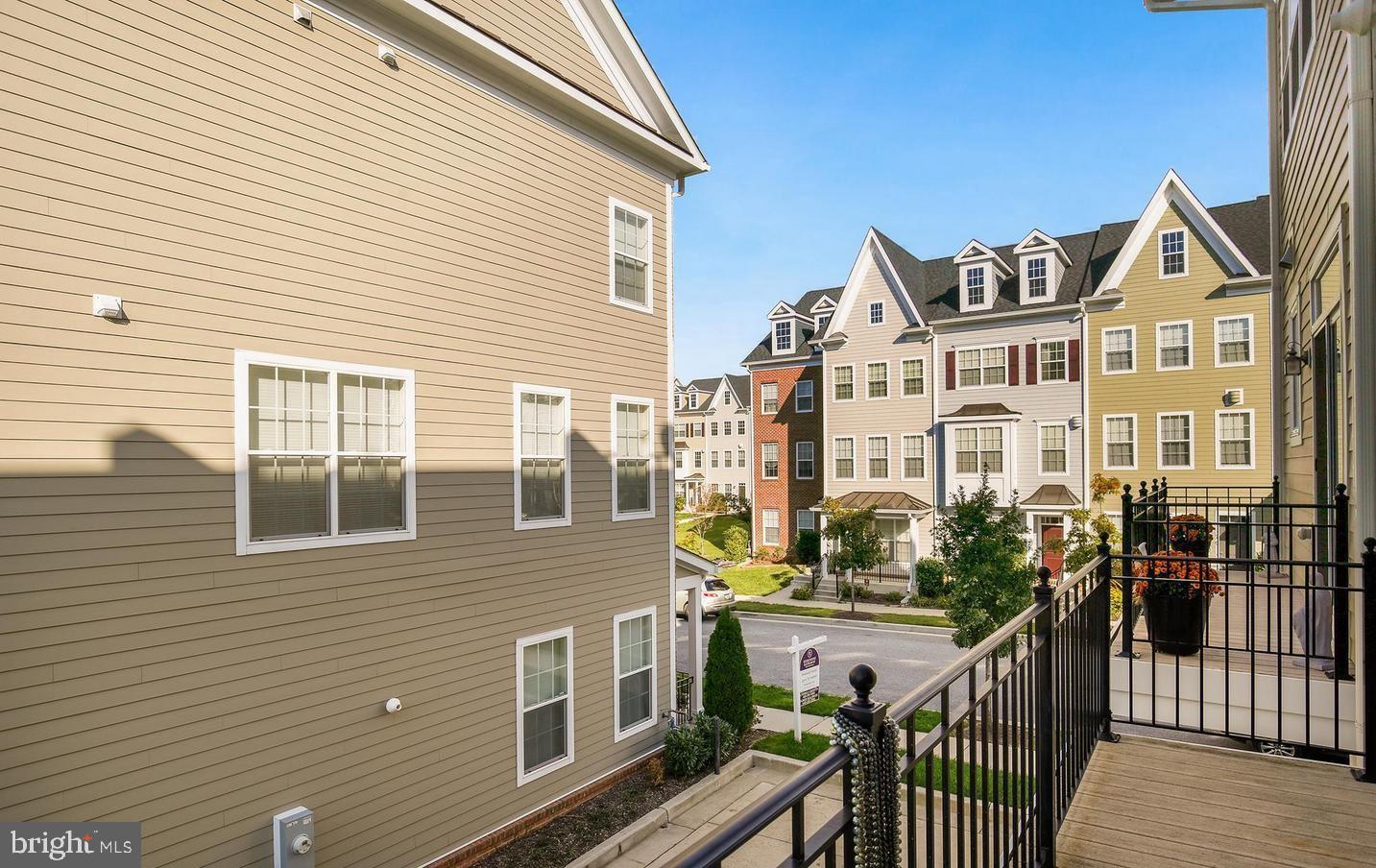 TOWSON GREEN - Residential Lease