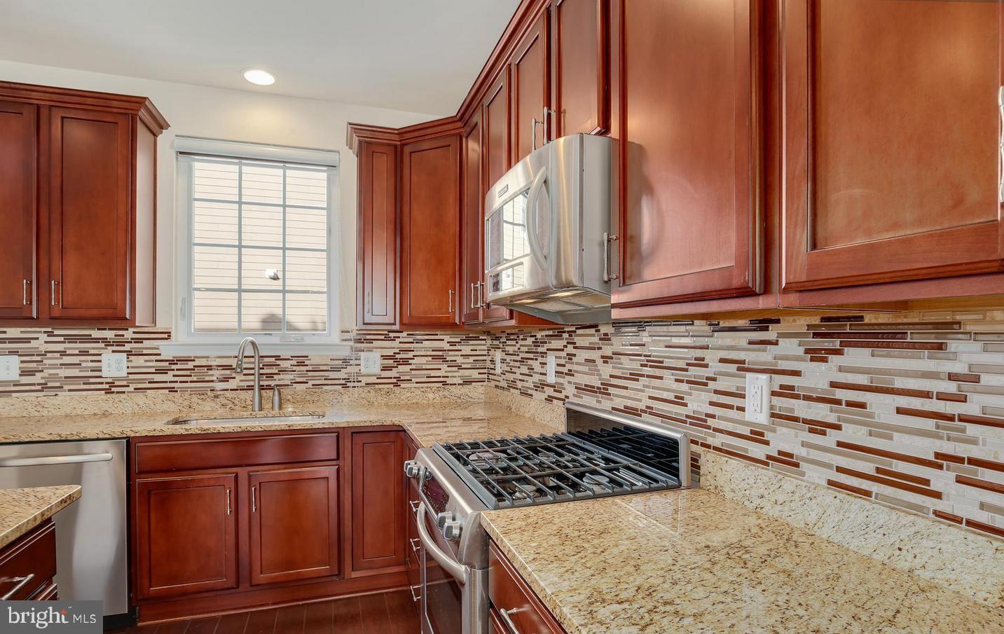 TOWSON GREEN - Residential Lease