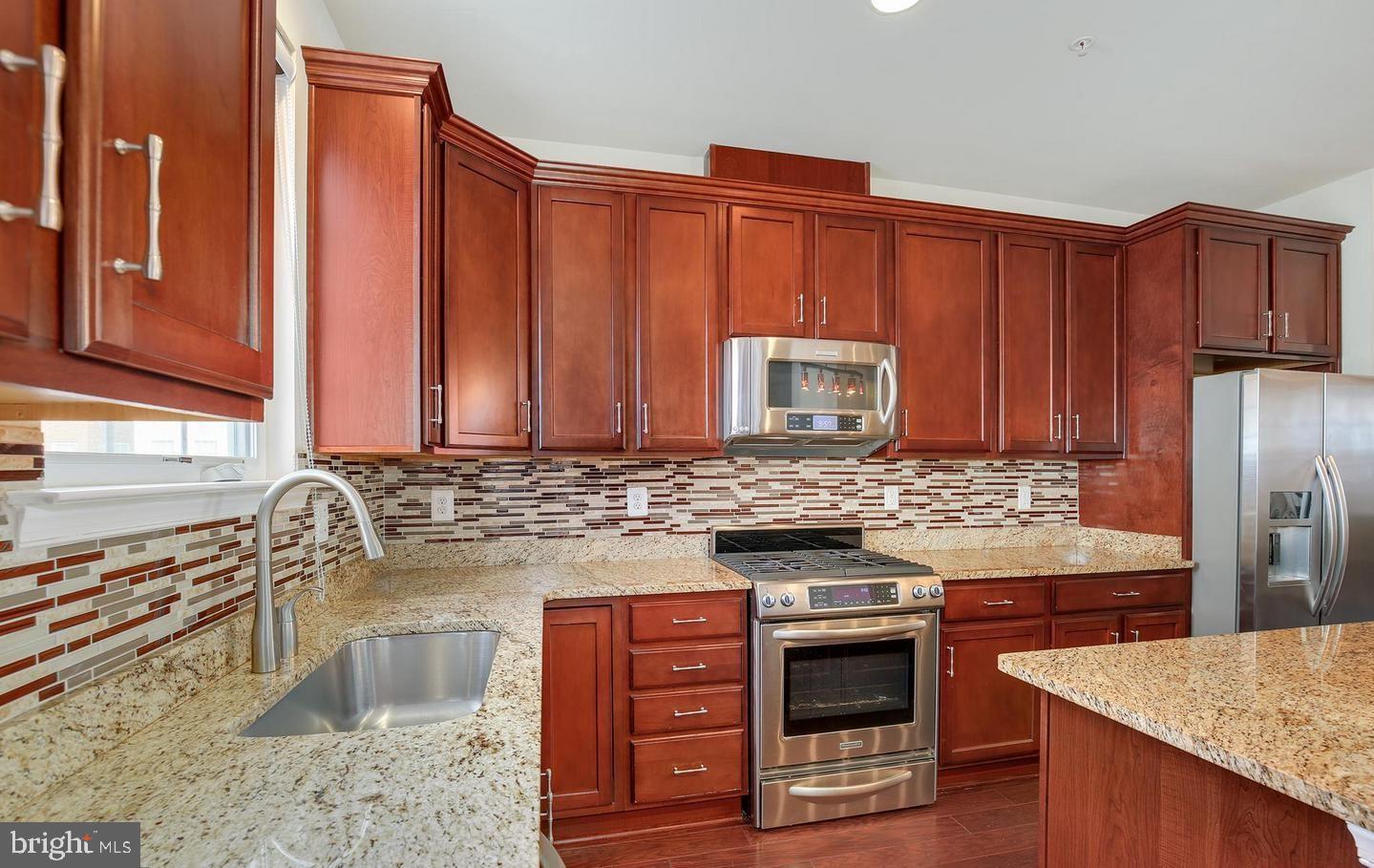 TOWSON GREEN - Residential Lease