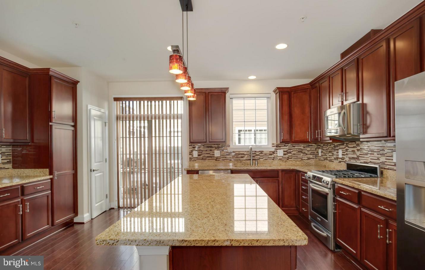 TOWSON GREEN - Residential Lease