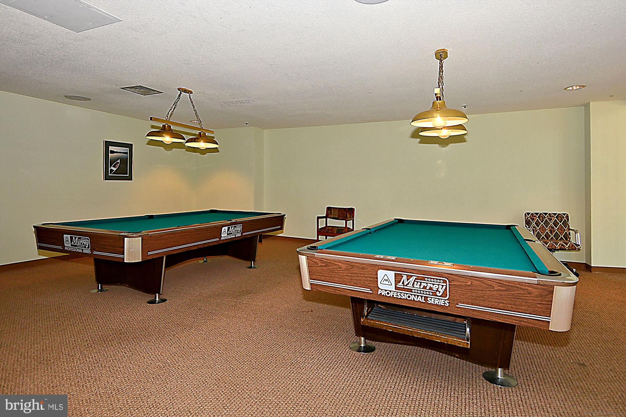 SKYLINE SQUARE CONDO - Residential