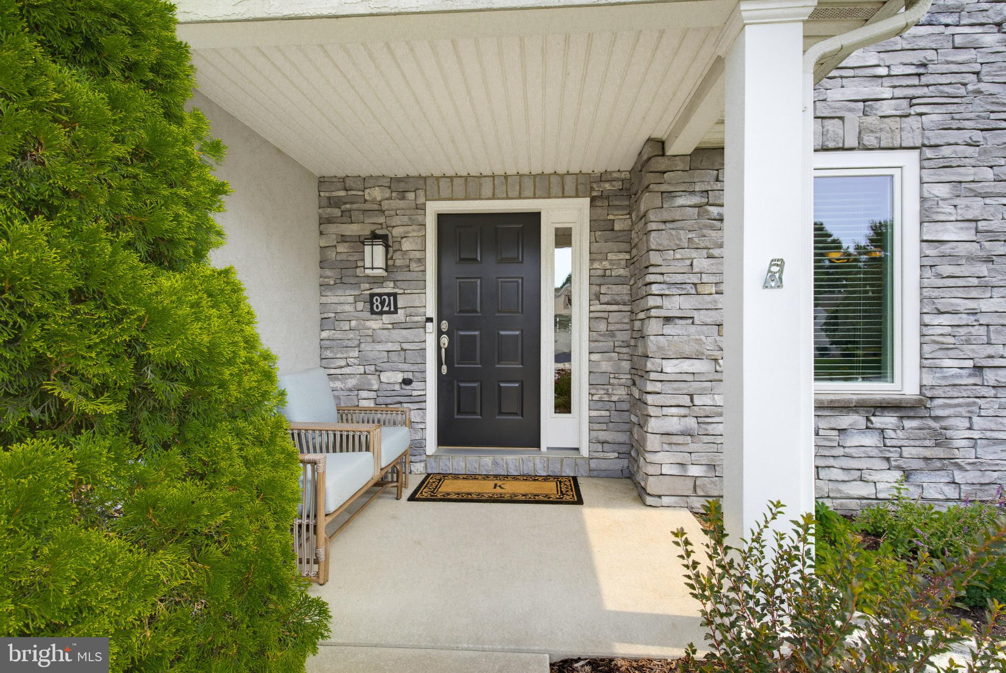 821 CAMBRIDGE DRIVE