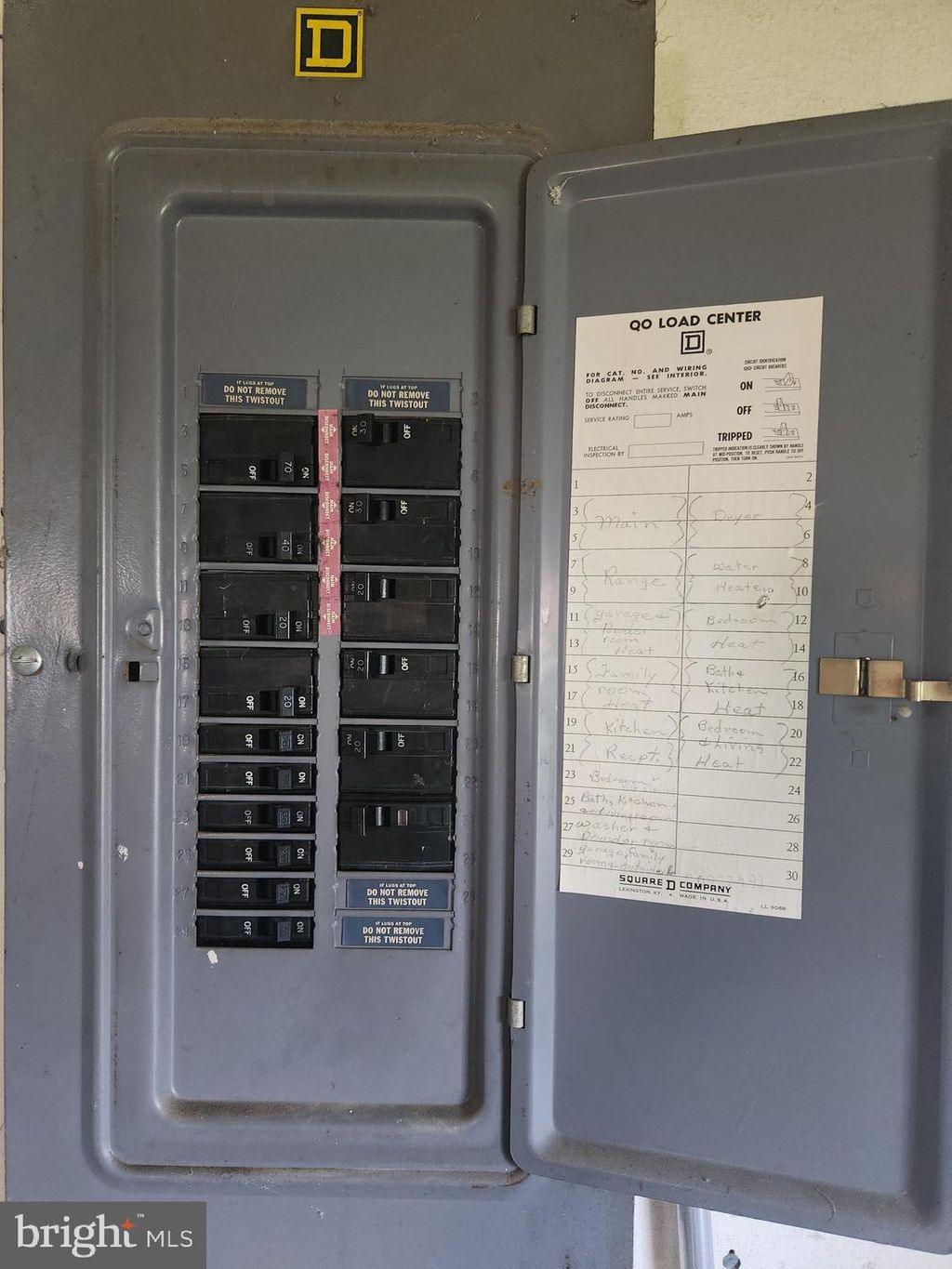 Photo of 12 Circle View Drive, LEOLA, PA 17540 (MLS # PALA2069050)