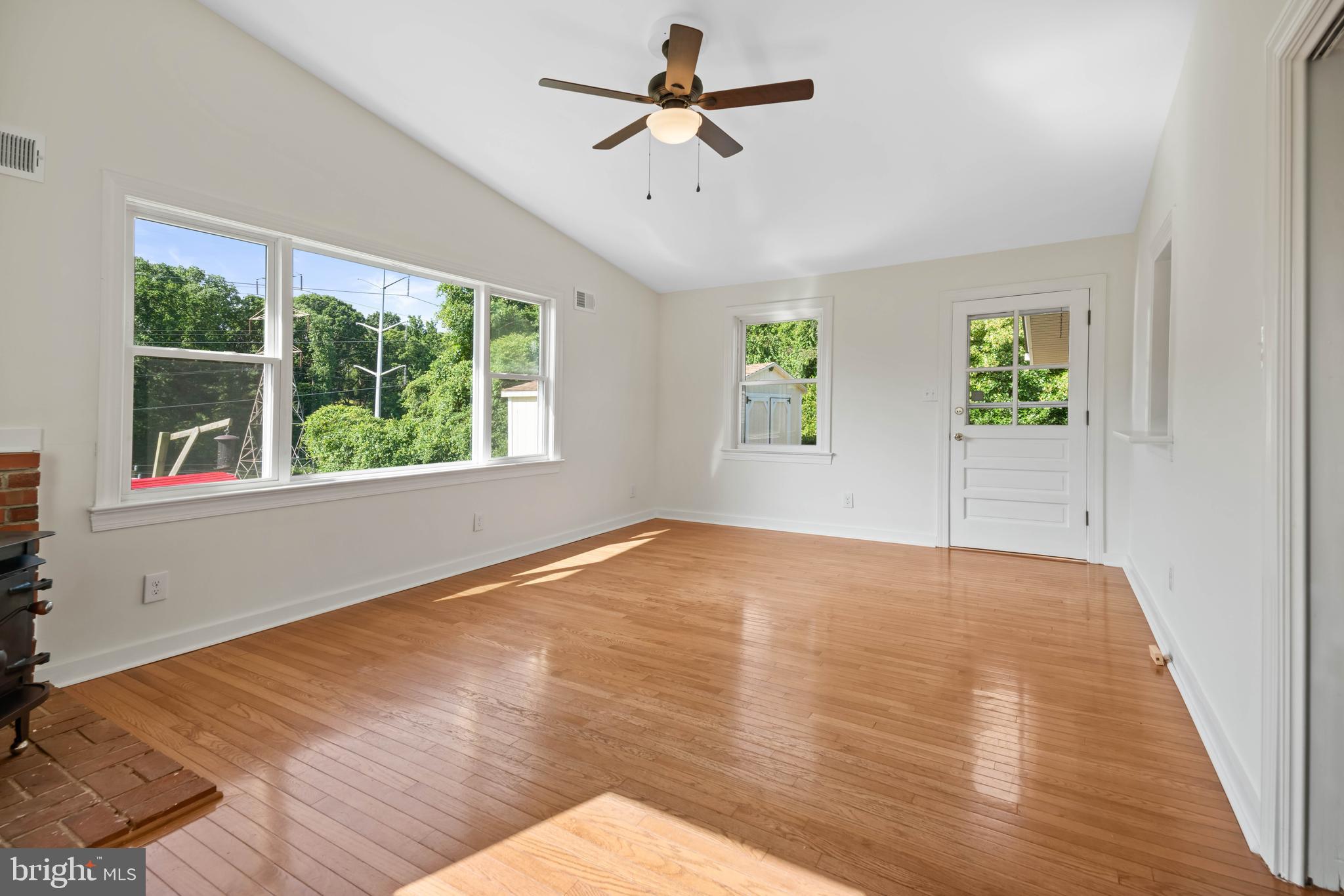 RIDGE VIEW ESTATES - Residential