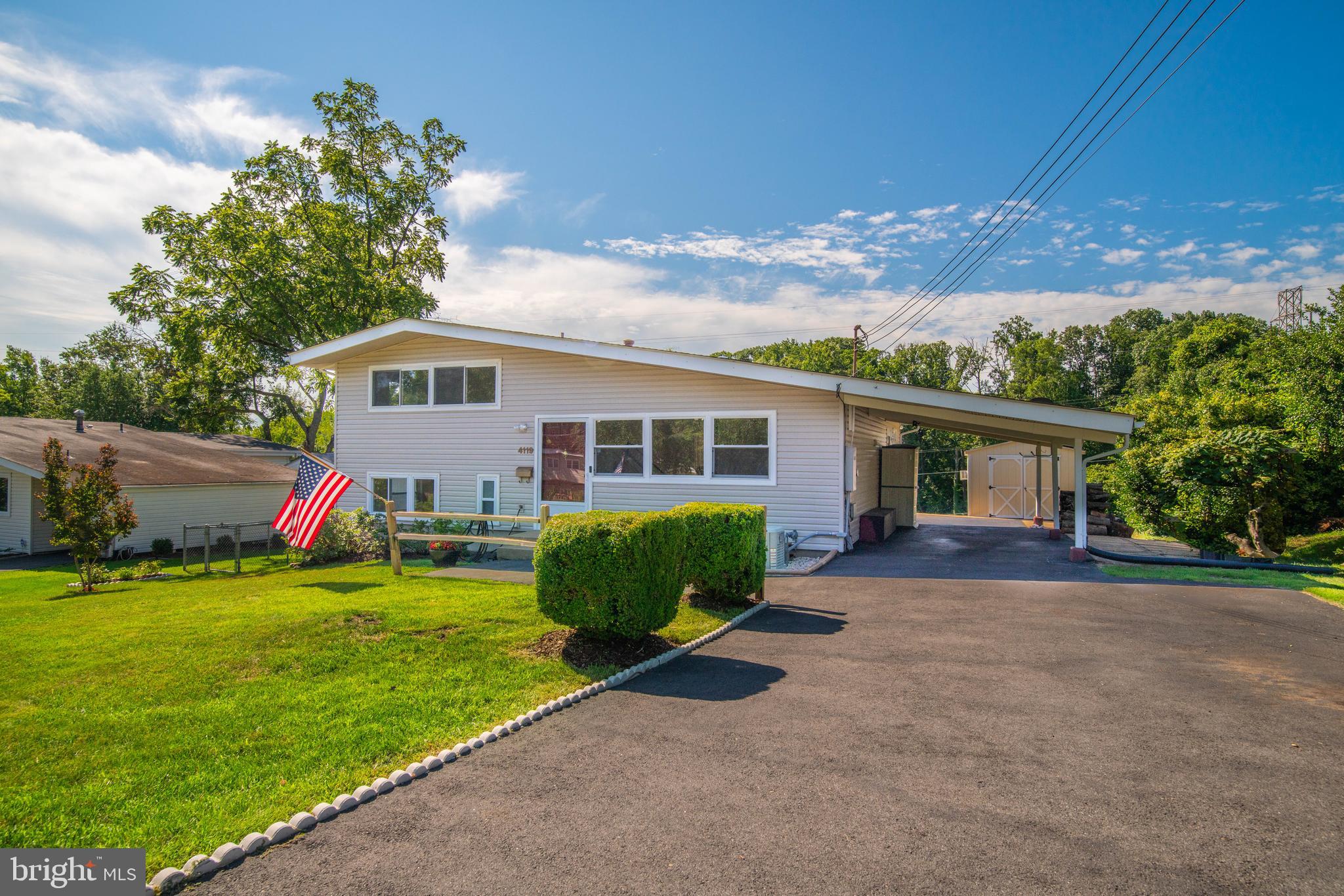 RIDGE VIEW ESTATES - Residential