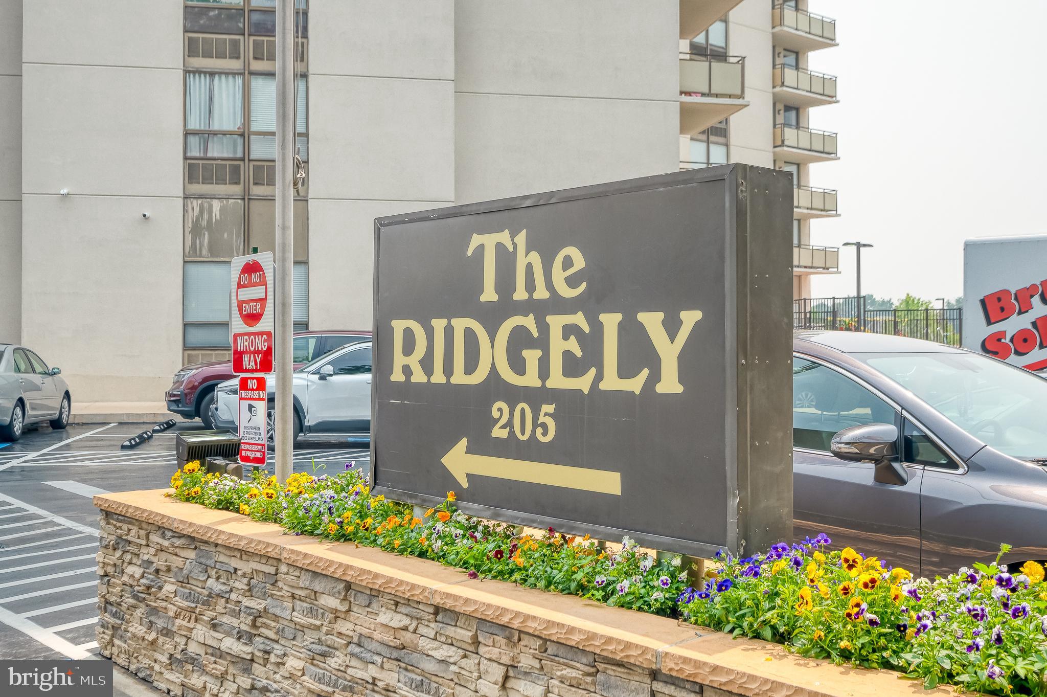 RIDGELY TOWSON CENTER - Residential