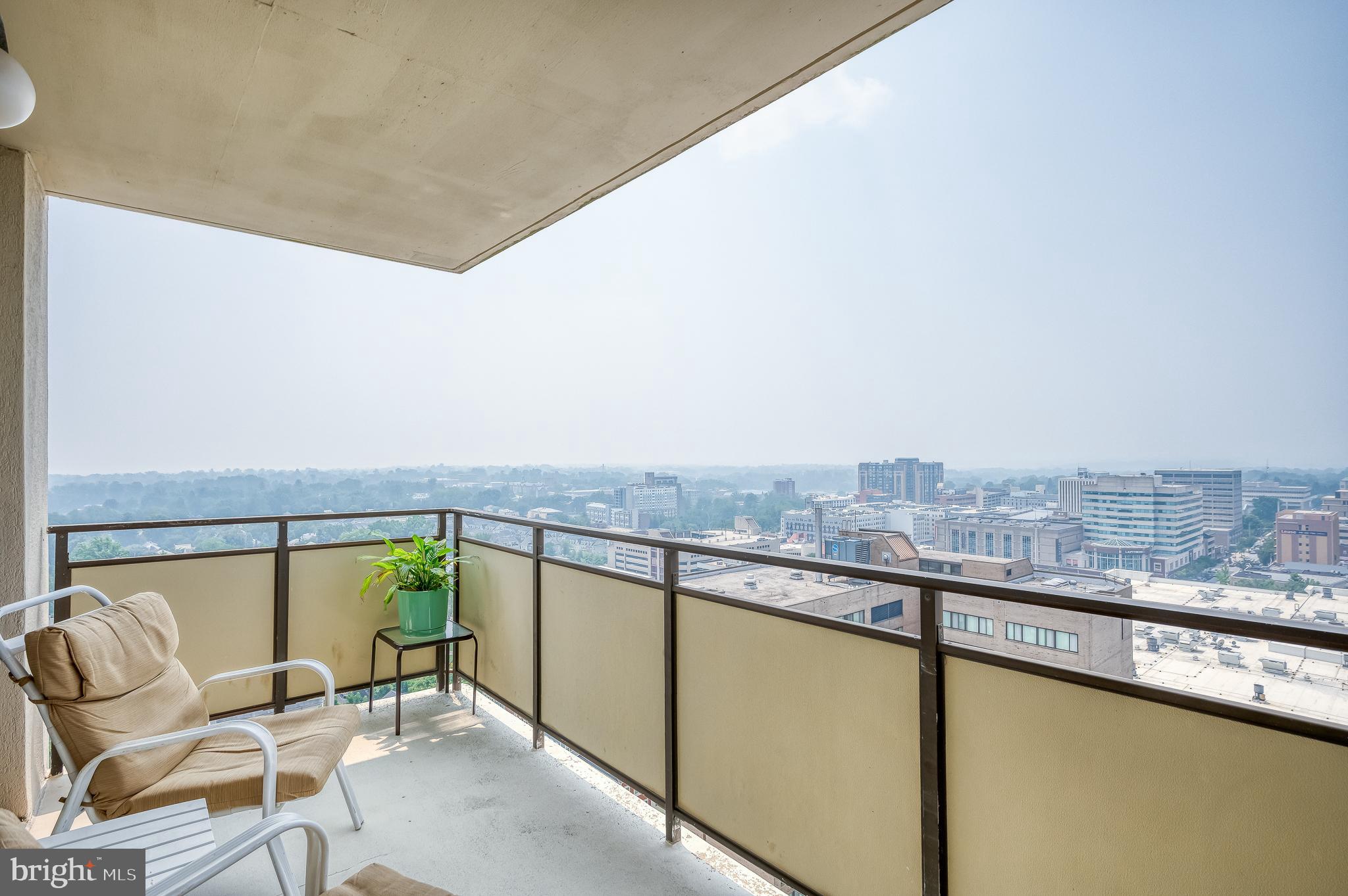 RIDGELY TOWSON CENTER - Residential