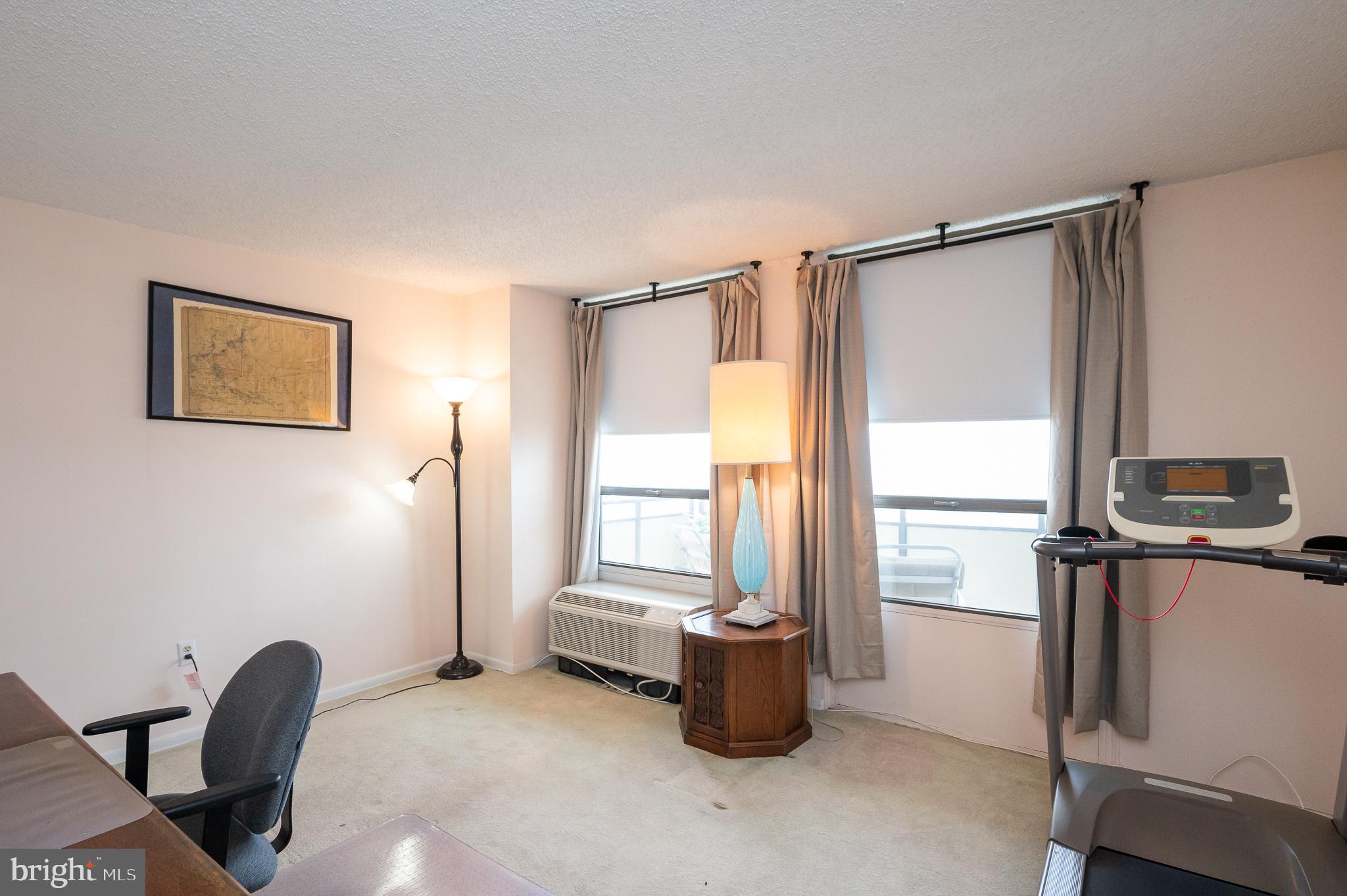 RIDGELY TOWSON CENTER - Residential