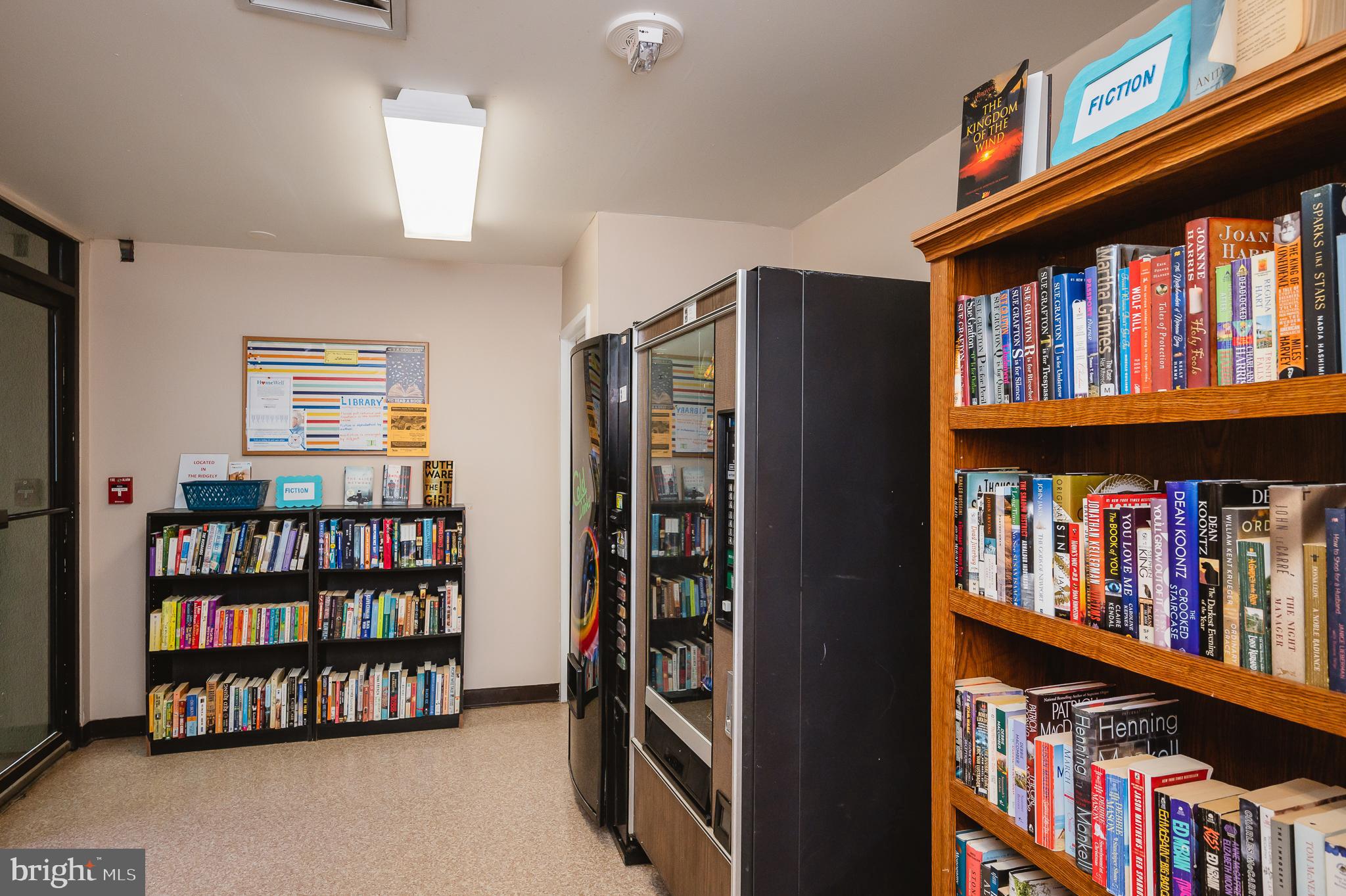 RIDGELY TOWSON CENTER - Residential