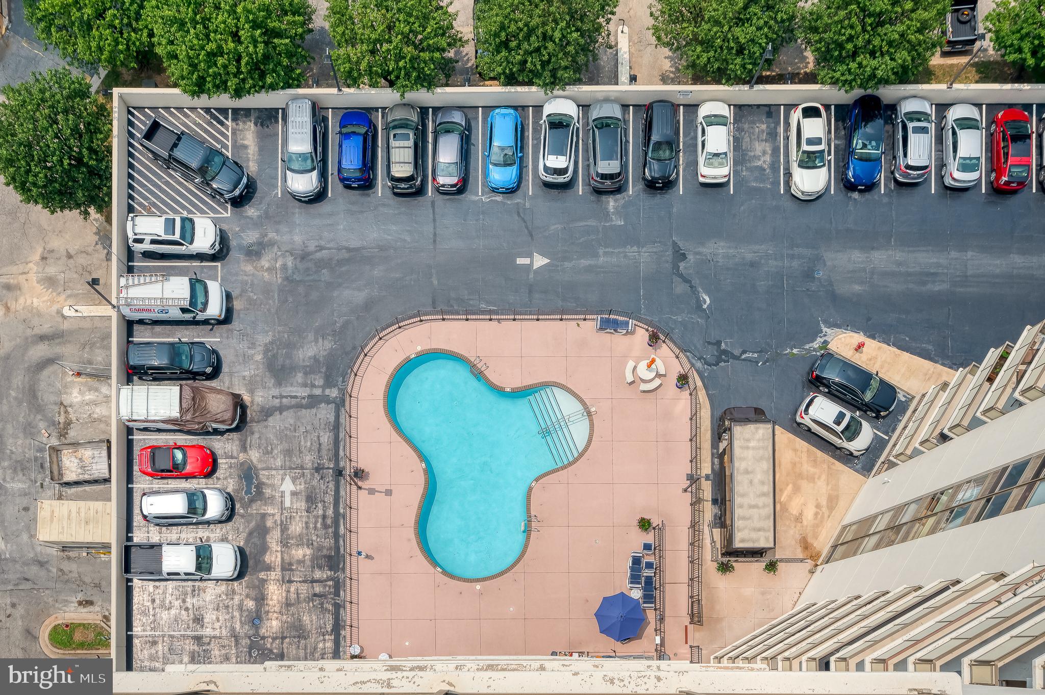 RIDGELY TOWSON CENTER - Residential