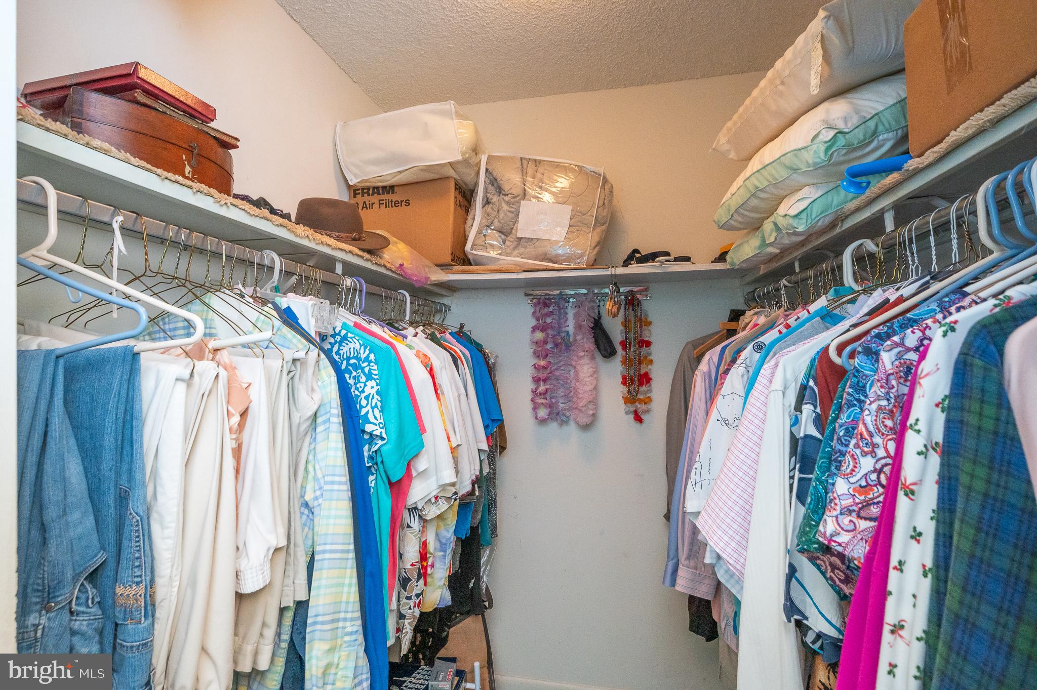 RIDGELY TOWSON CENTER - Residential