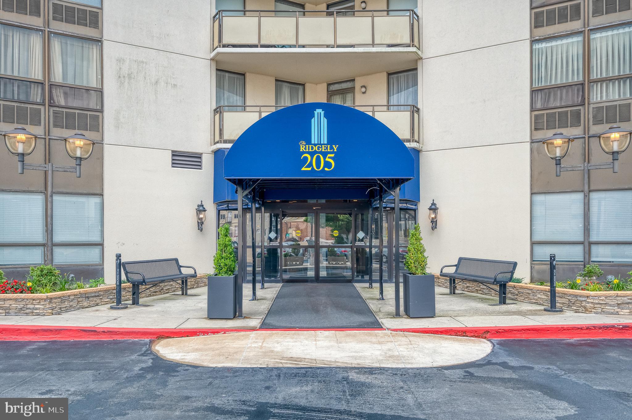 RIDGELY TOWSON CENTER - Residential