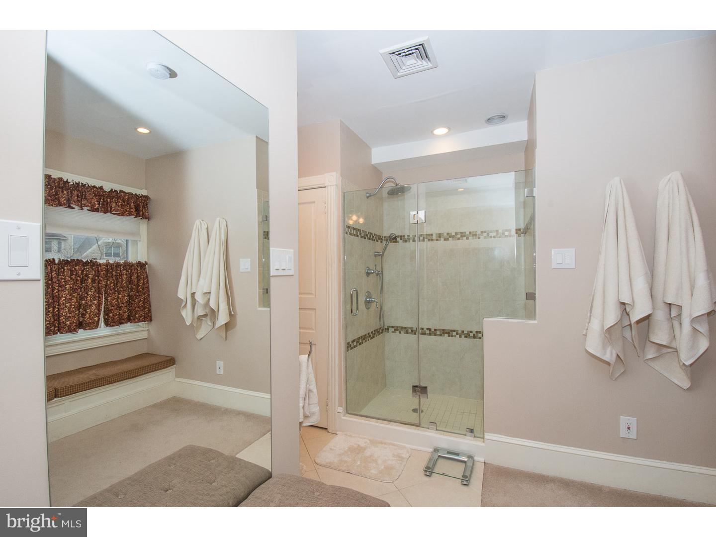 SOUTH WAYNE - Residential