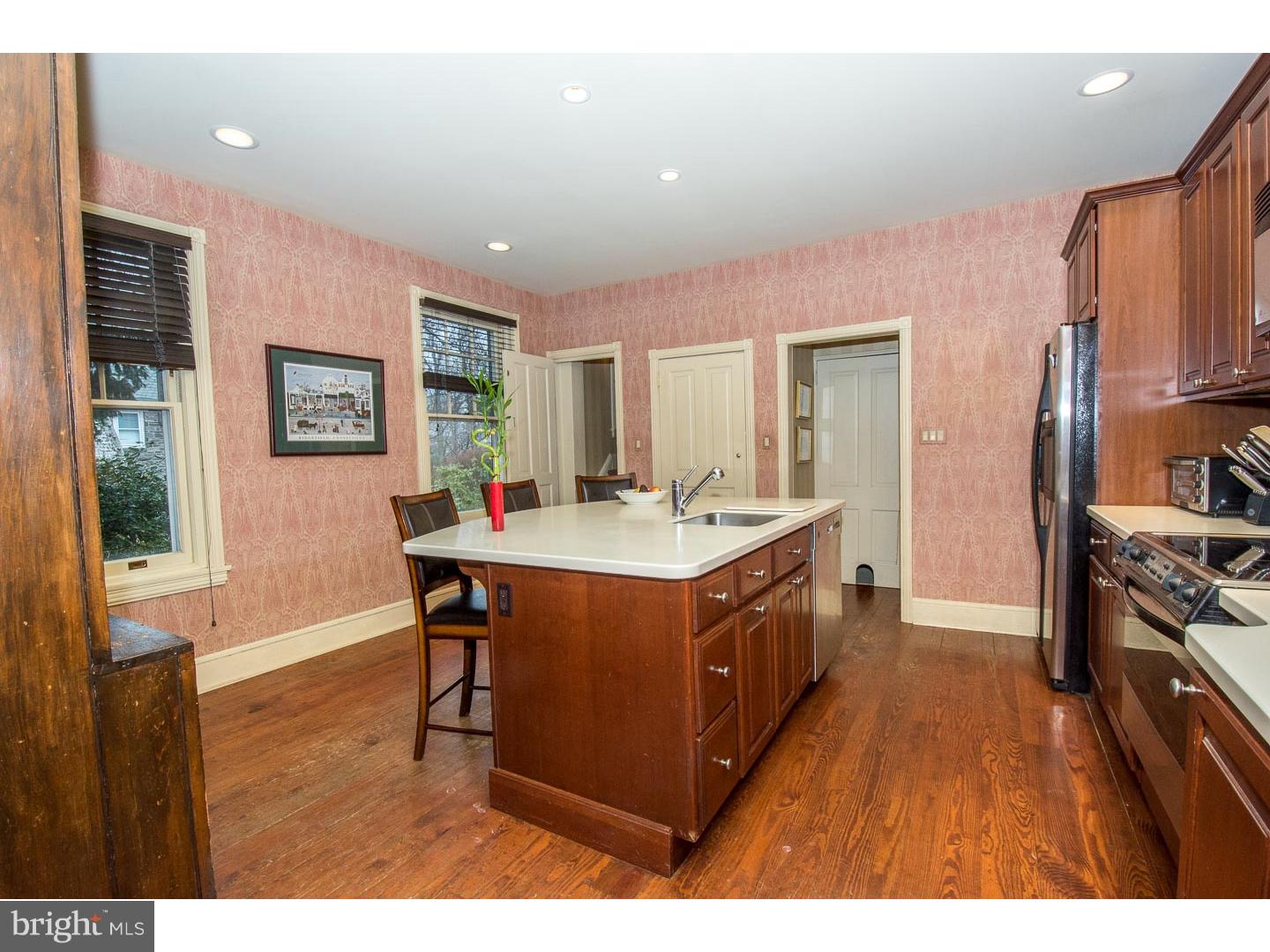 SOUTH WAYNE - Residential